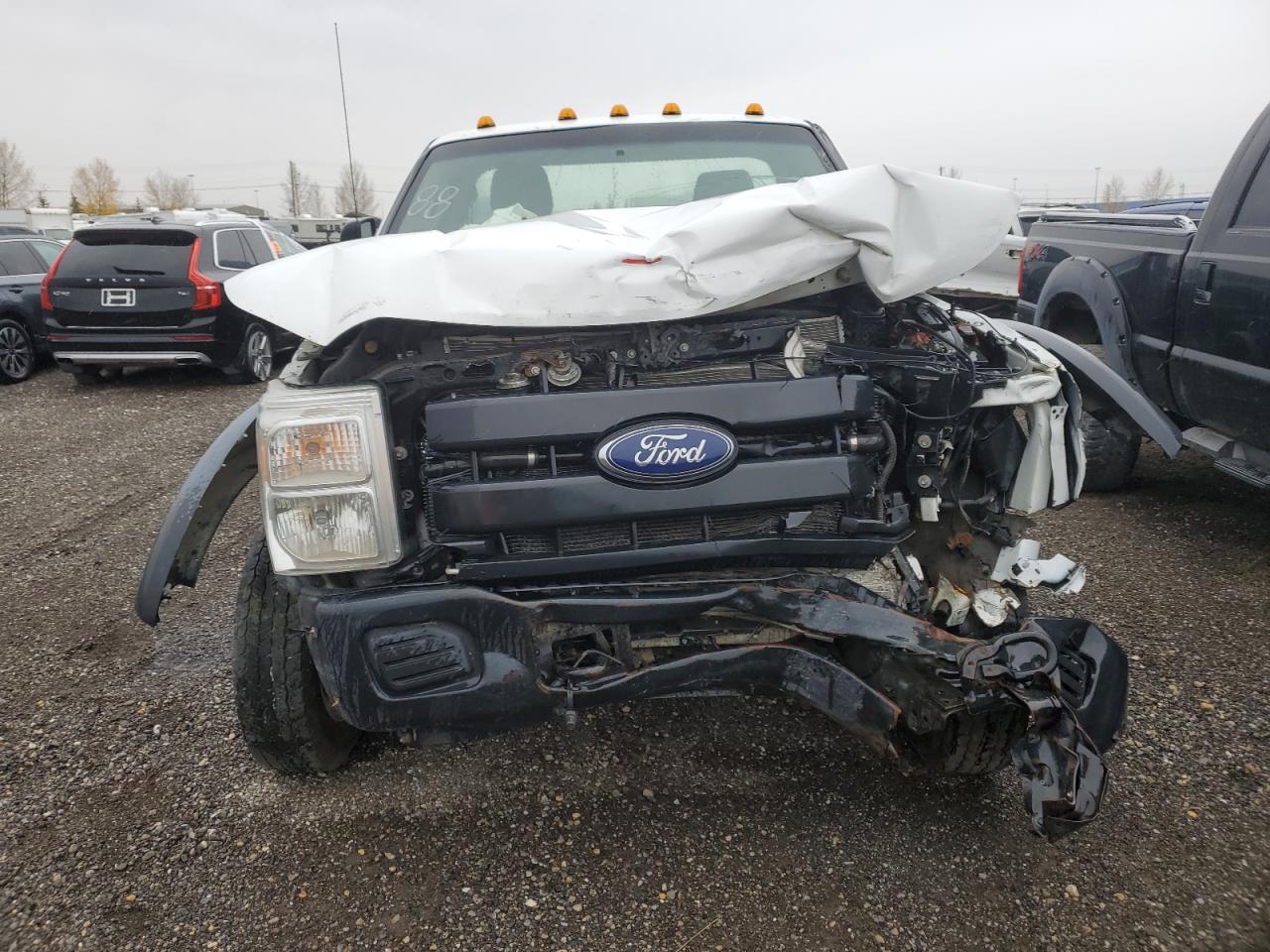 Photo 4 VIN: 1FDUF5HT8GED33938 - FORD F550 