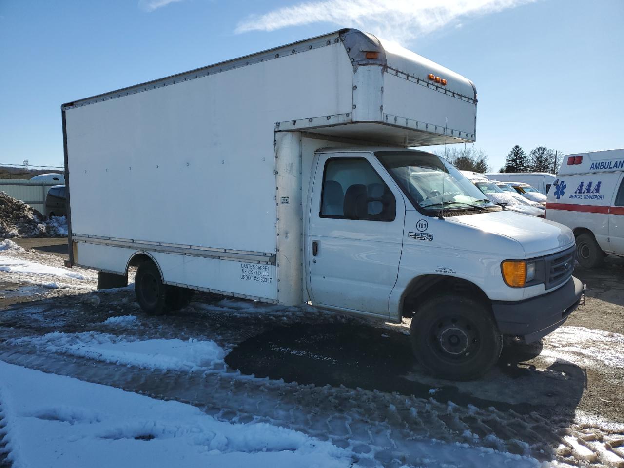 Photo 3 VIN: 1FDWE35L13HB77755 - FORD ECONOLINE 