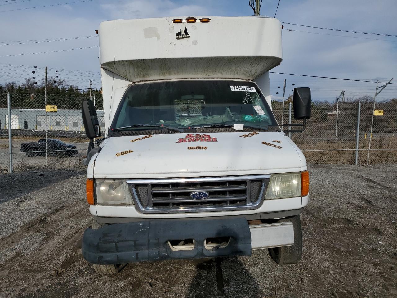 Photo 4 VIN: 1FDWE35S27DA78592 - FORD ECONOLINE 