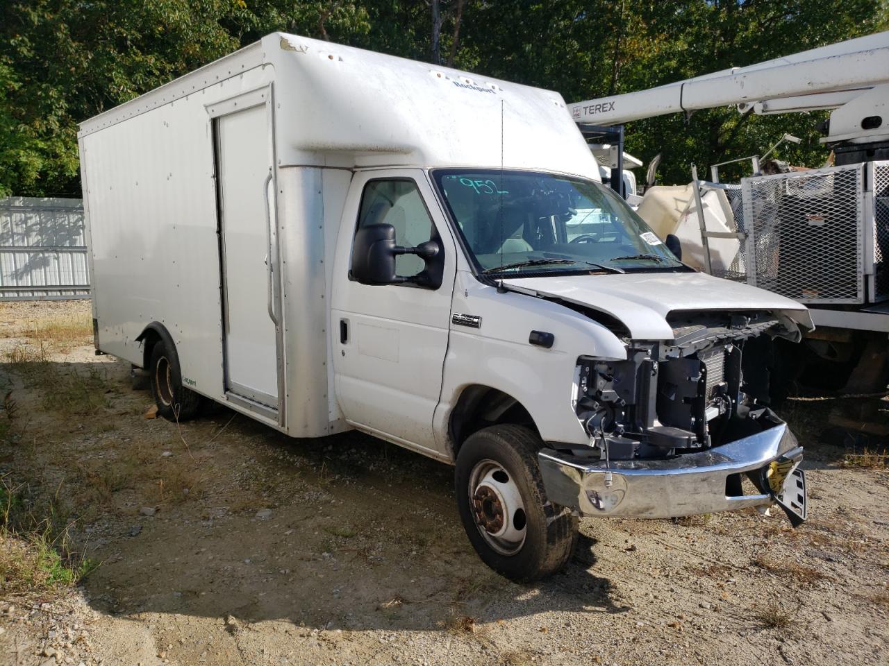 Photo 3 VIN: 1FDWE3FK6MDC22641 - FORD ECONOLINE 