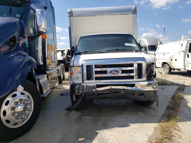 Photo 8 VIN: 1FDWE3FL0FDA00561 - FORD E350 