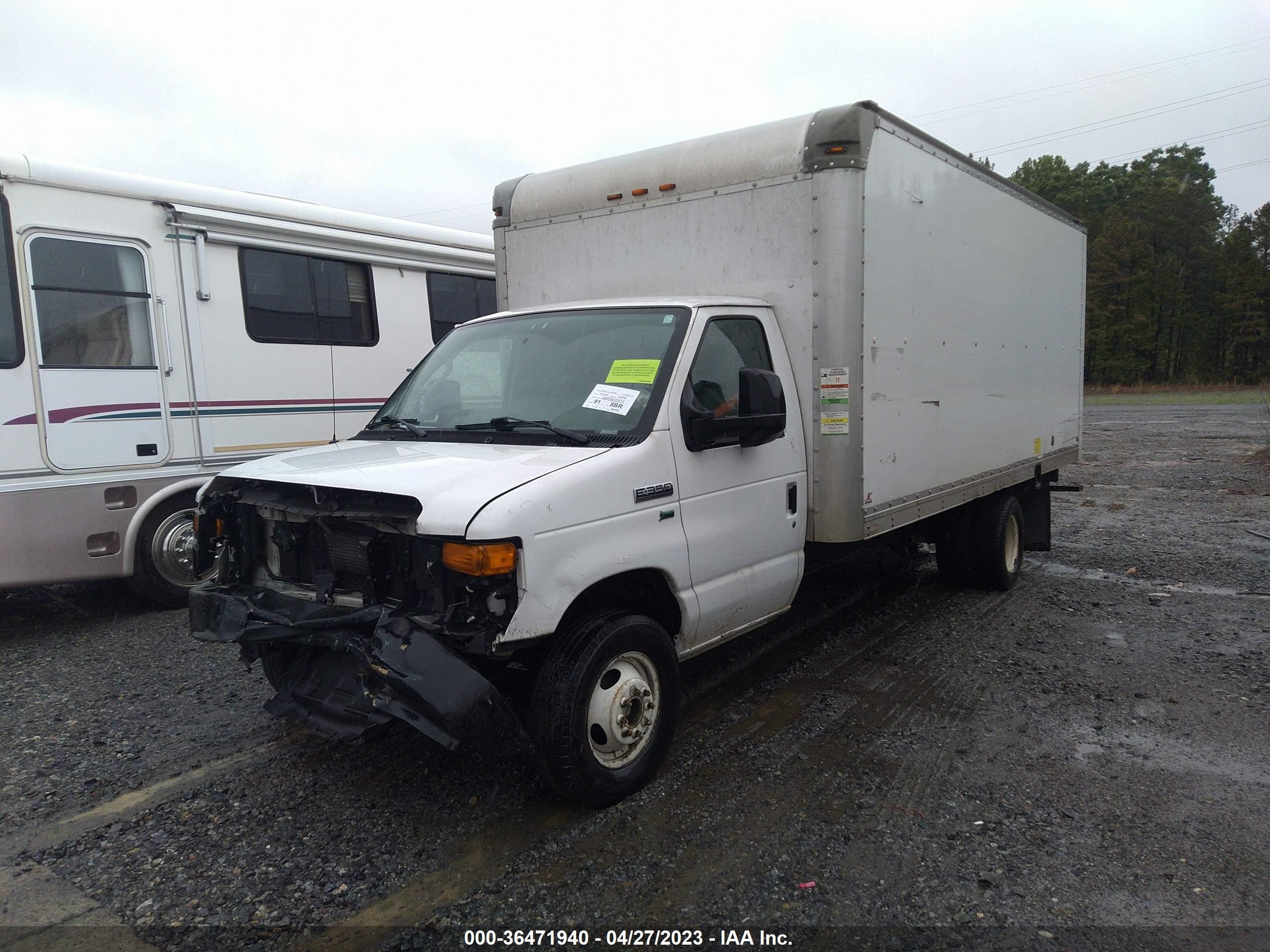 Photo 1 VIN: 1FDWE3FL1DDB22312 - FORD ECONOLINE 