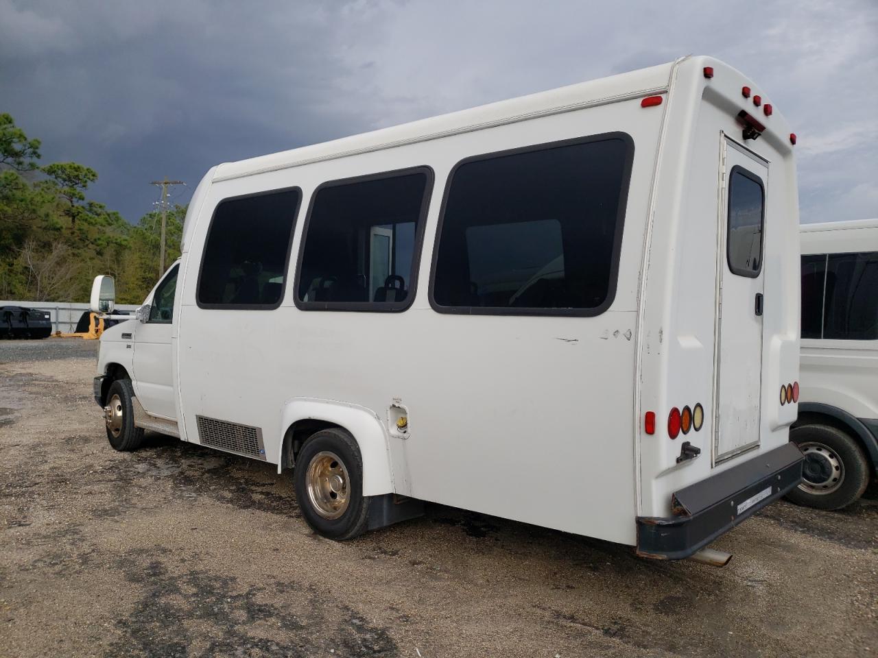 Photo 1 VIN: 1FDWE3FL2DDA26432 - FORD ECONOLINE 