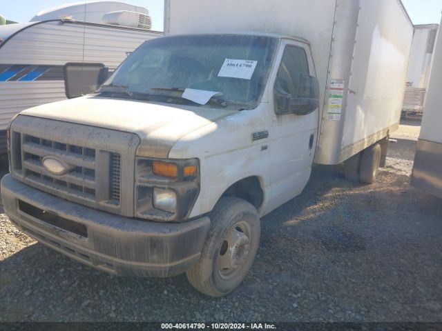 Photo 1 VIN: 1FDWE3FL2FDA25767 - FORD E-350 