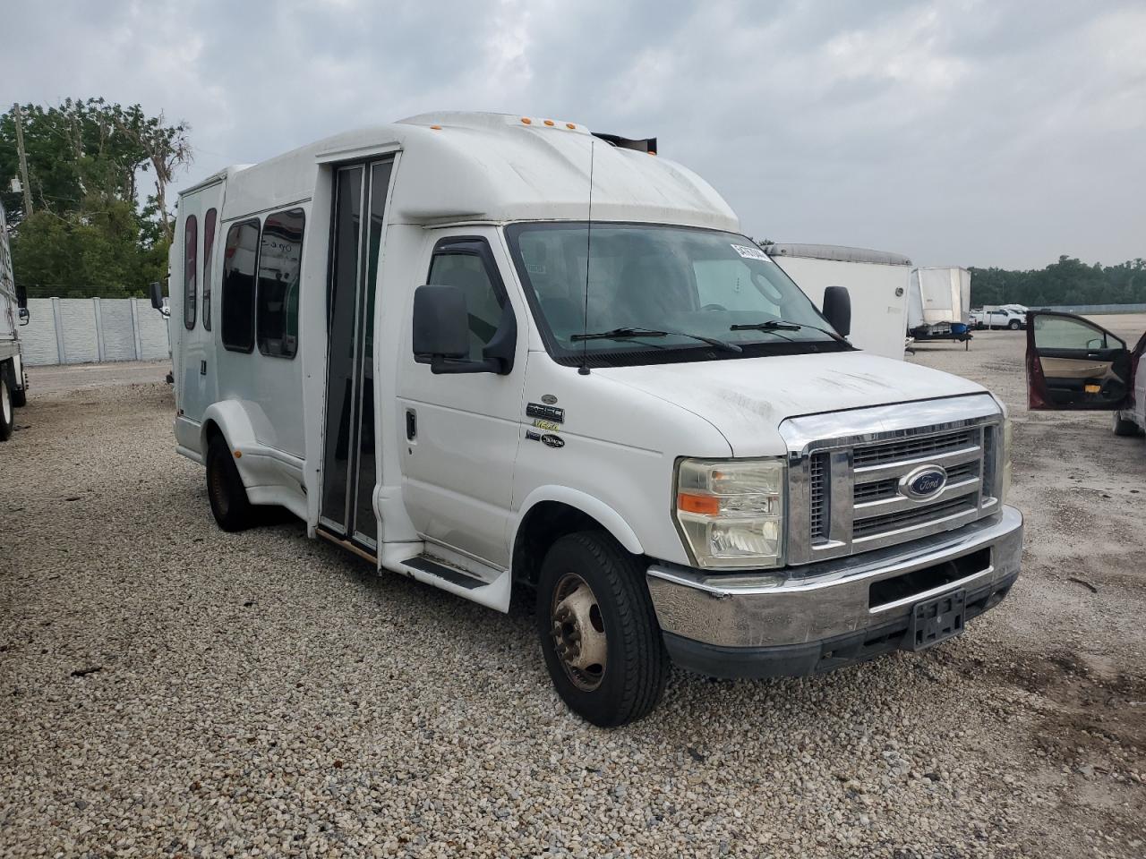 Photo 3 VIN: 1FDWE3FL3CDA39284 - FORD ECONOLINE 