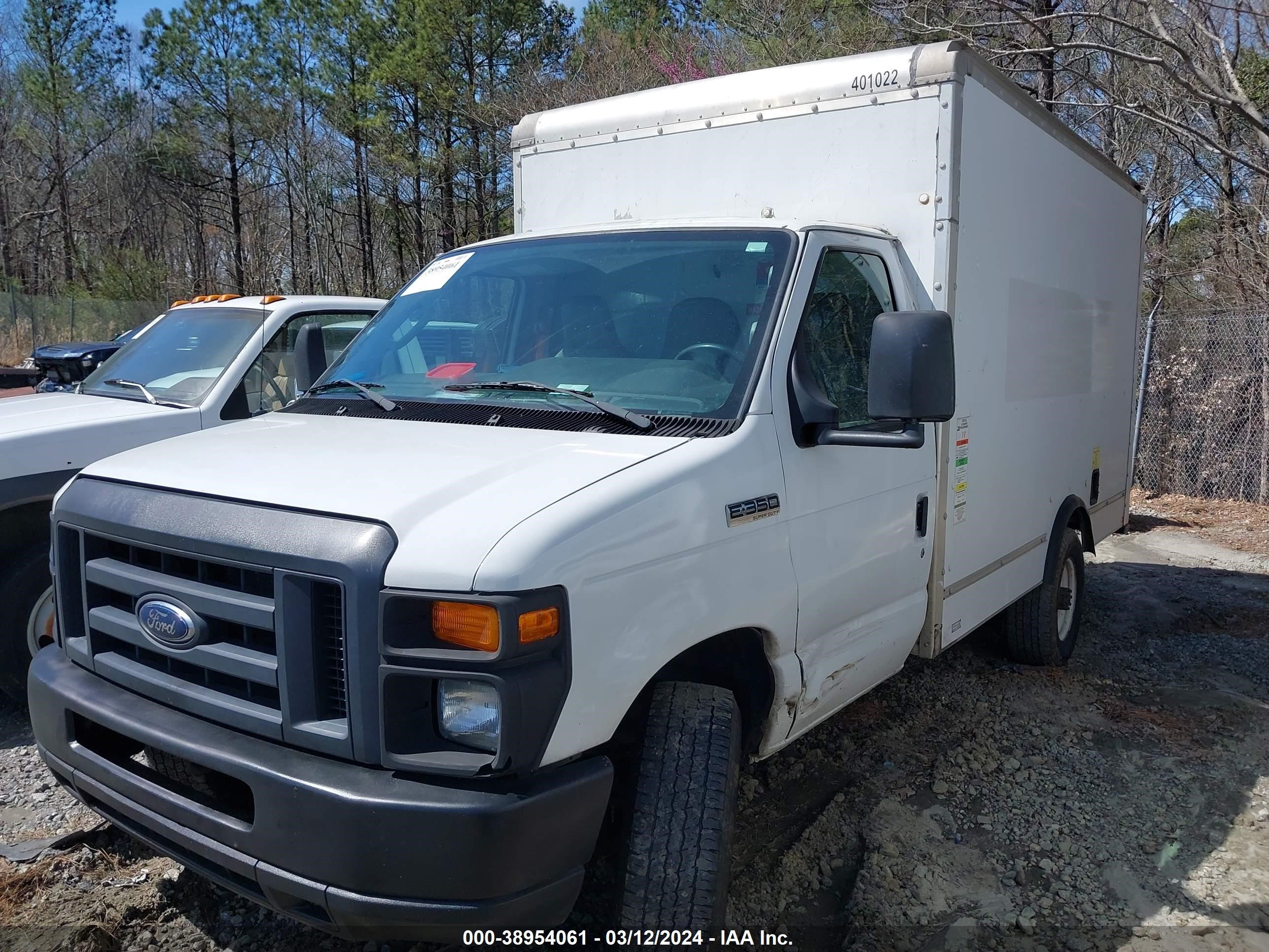 Photo 1 VIN: 1FDWE3FLXEDA06382 - FORD ECONOLINE 