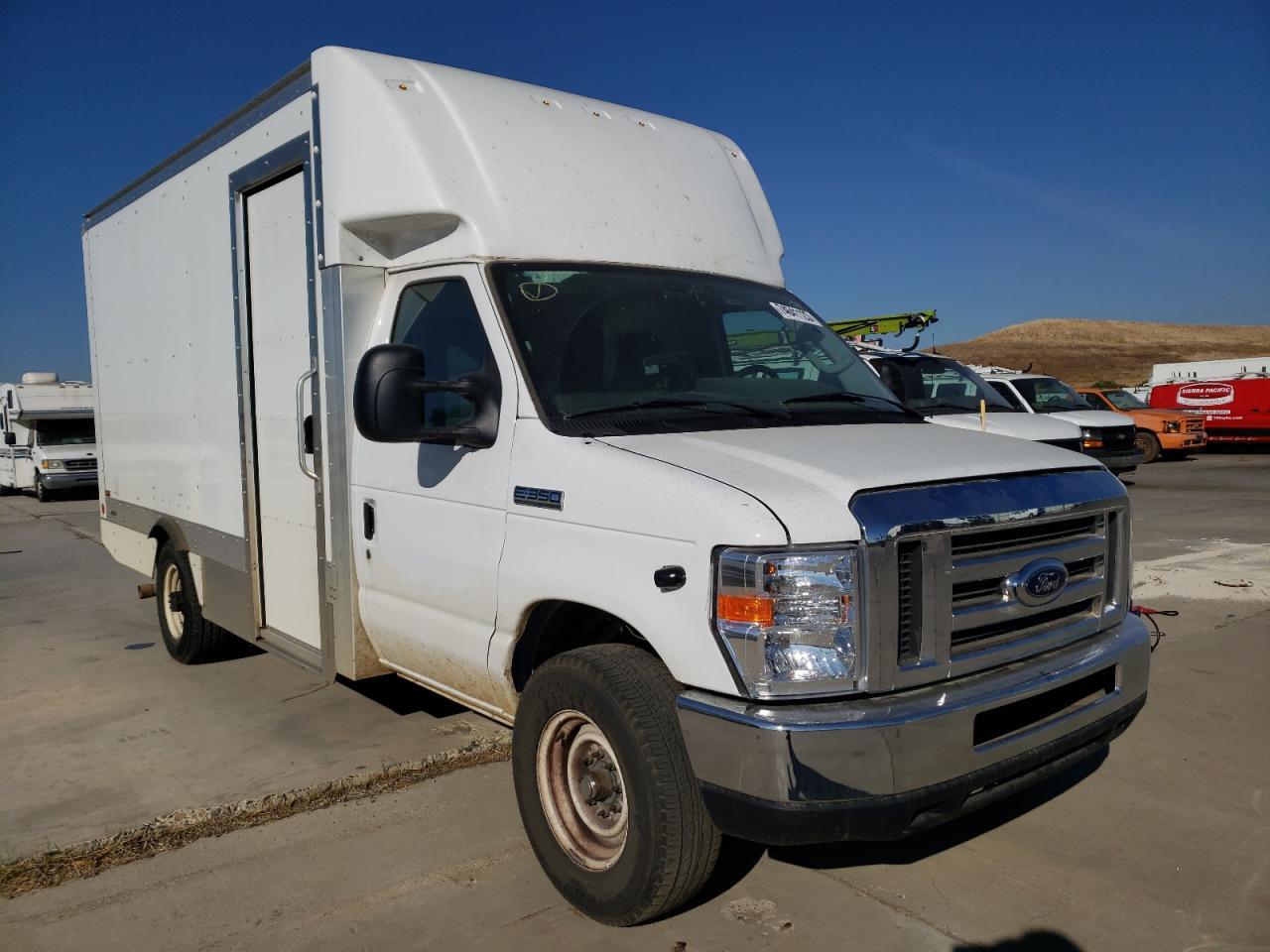 Photo 4 VIN: 1FDWE3FN4MDC36242 - FORD ECONOLINE 