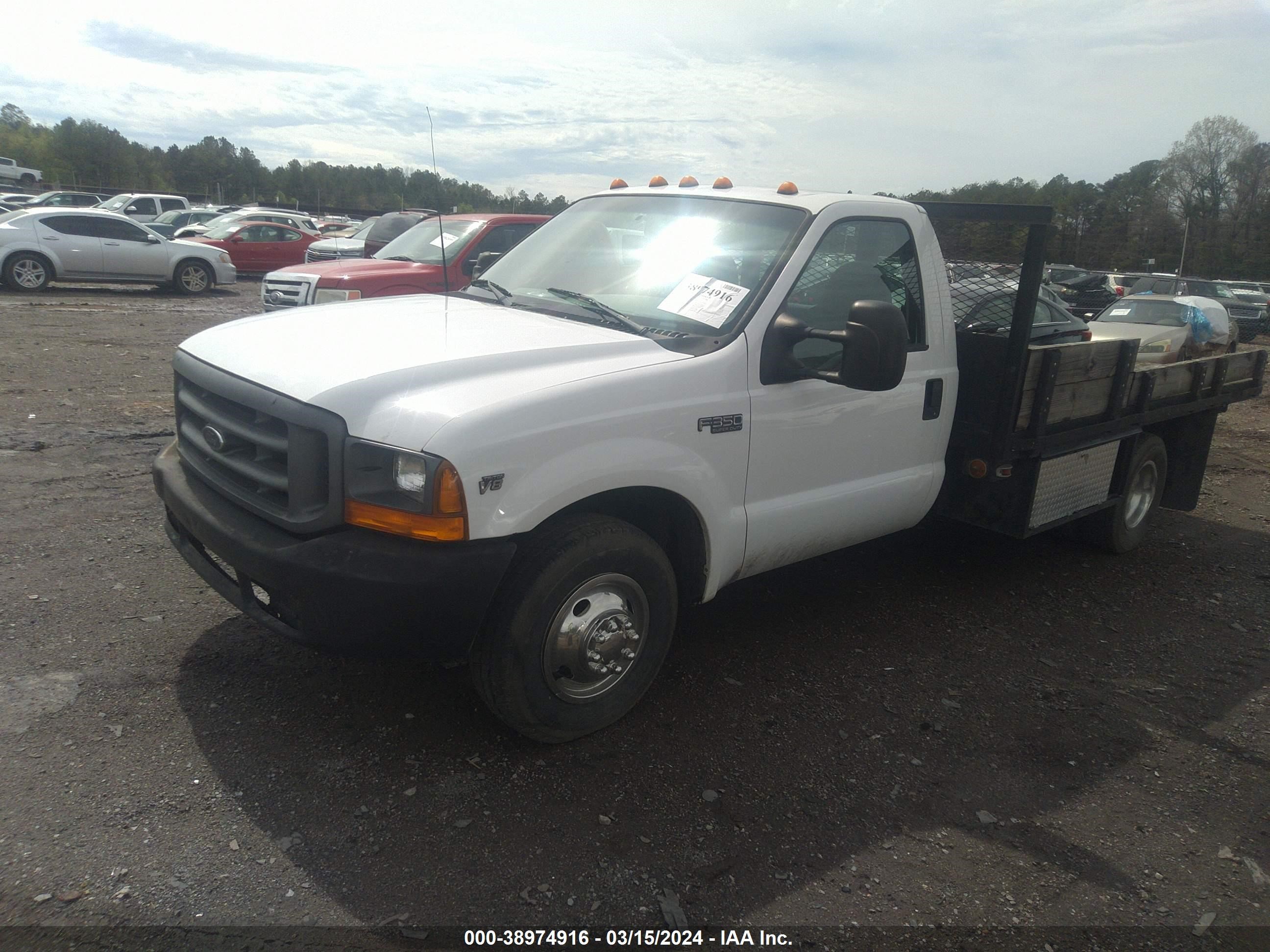 Photo 1 VIN: 1FDWF36L0XEC16774 - FORD F350 