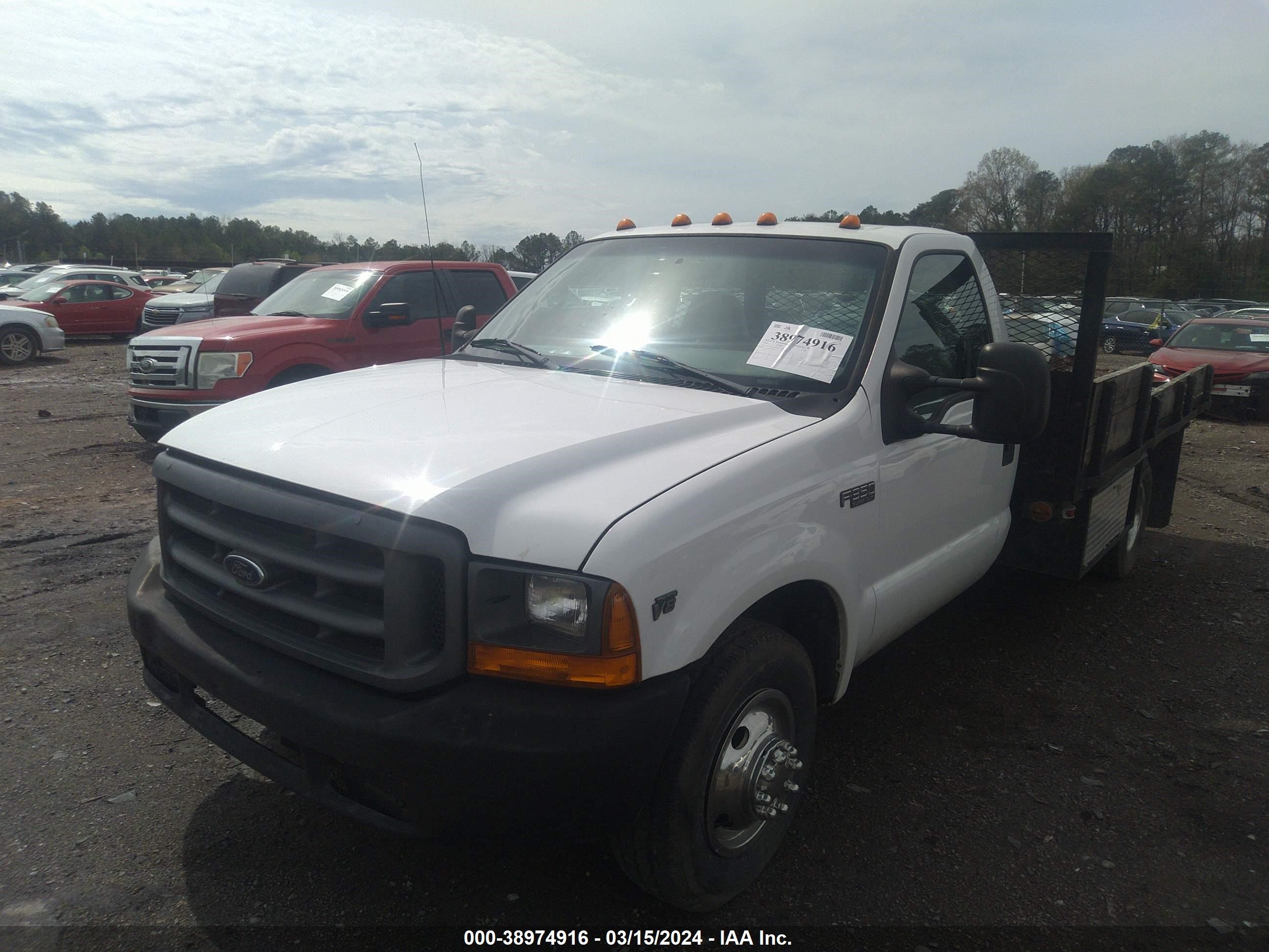 Photo 15 VIN: 1FDWF36L0XEC16774 - FORD F350 