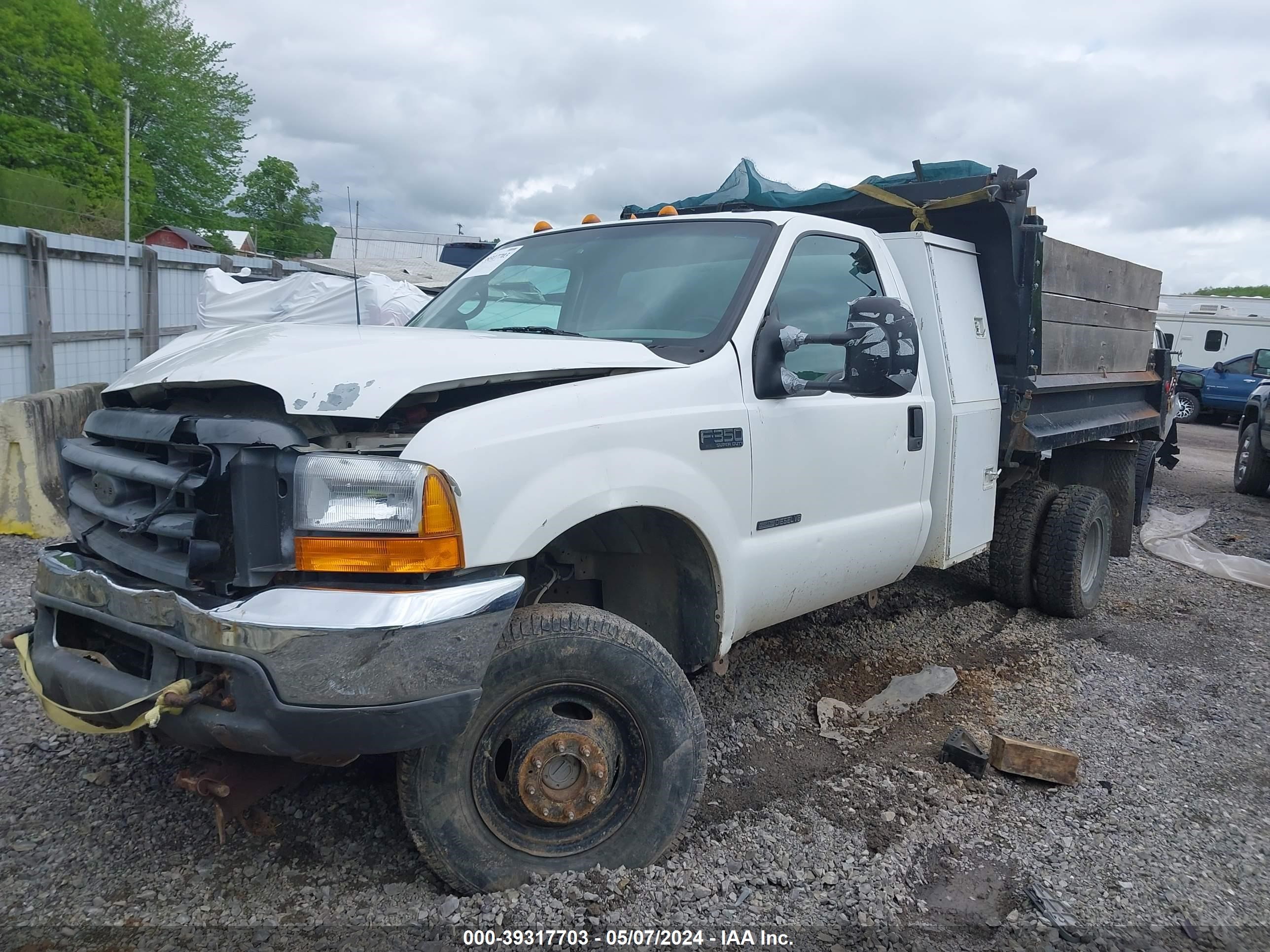 Photo 1 VIN: 1FDWF37F81EC28266 - FORD F350 