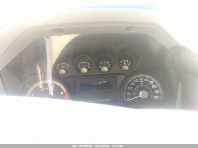 Photo 5 VIN: 1FDWF6DE9KDF13885 - FORD F-650 DIESEL 