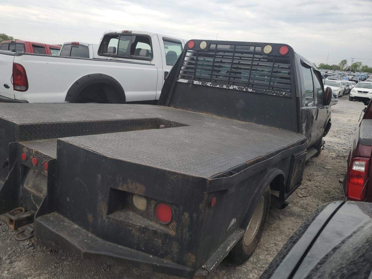 Photo 2 VIN: 1FDWW37PX3EB89062 - FORD F350 