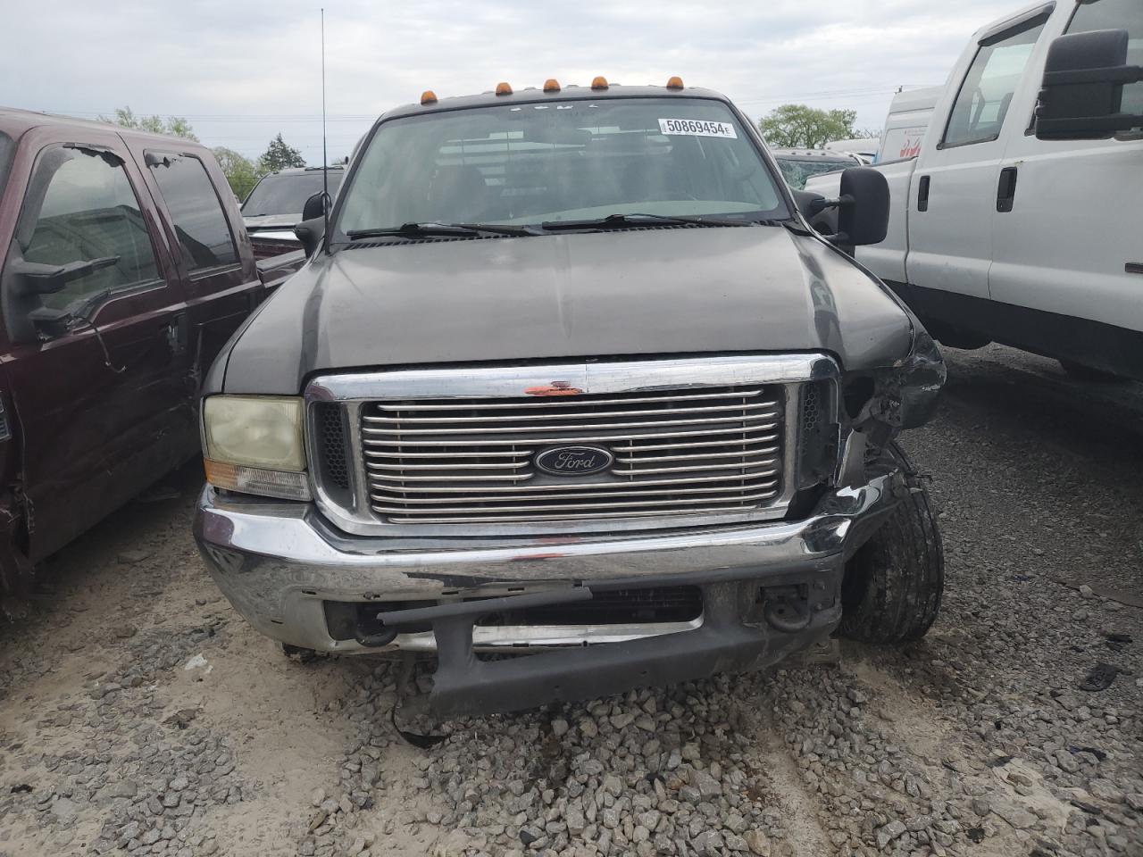 Photo 4 VIN: 1FDWW37PX3EB89062 - FORD F350 