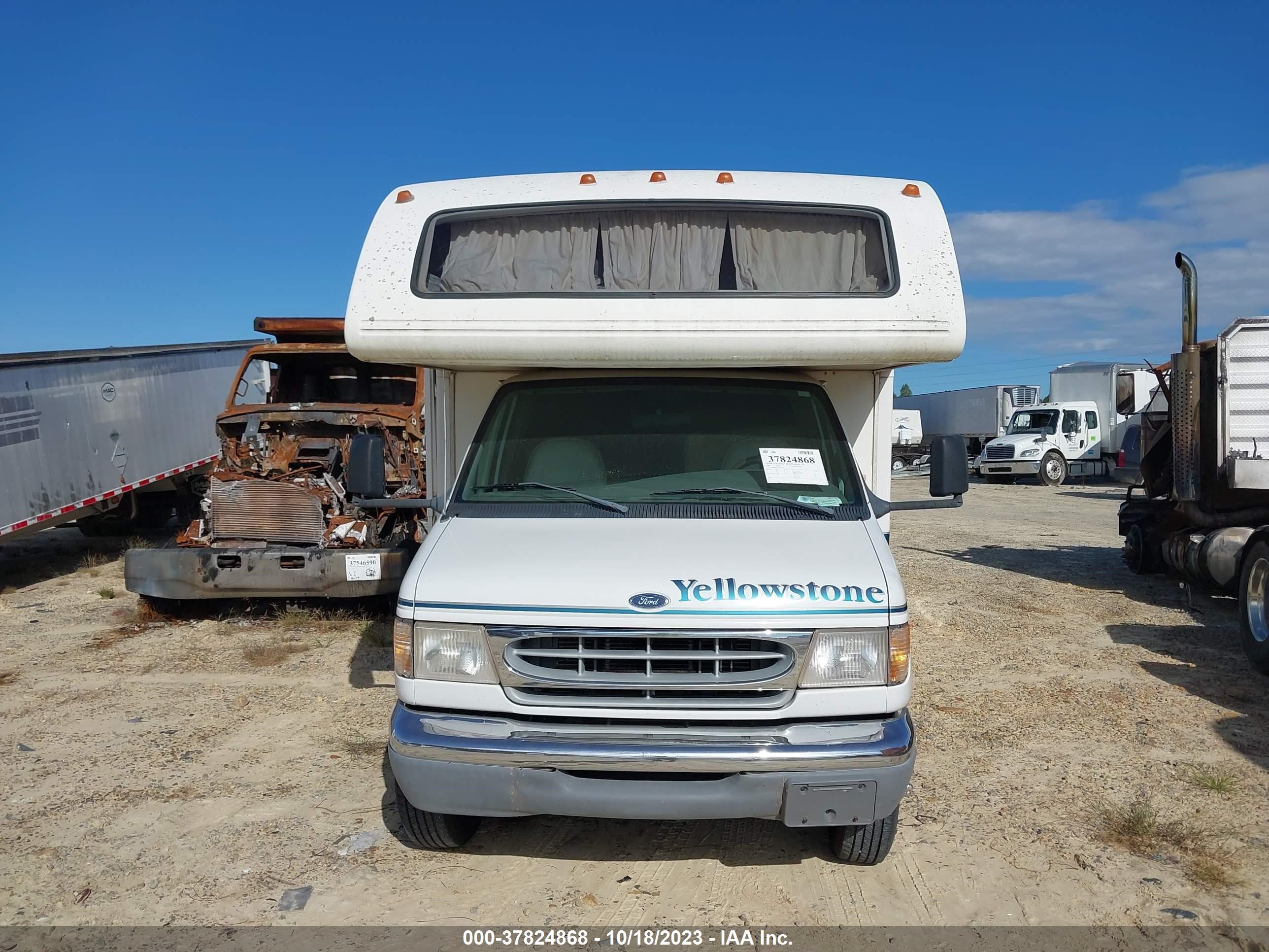 Photo 5 VIN: 1FDXE40S3WHB63000 - FORD ECONOLINE 