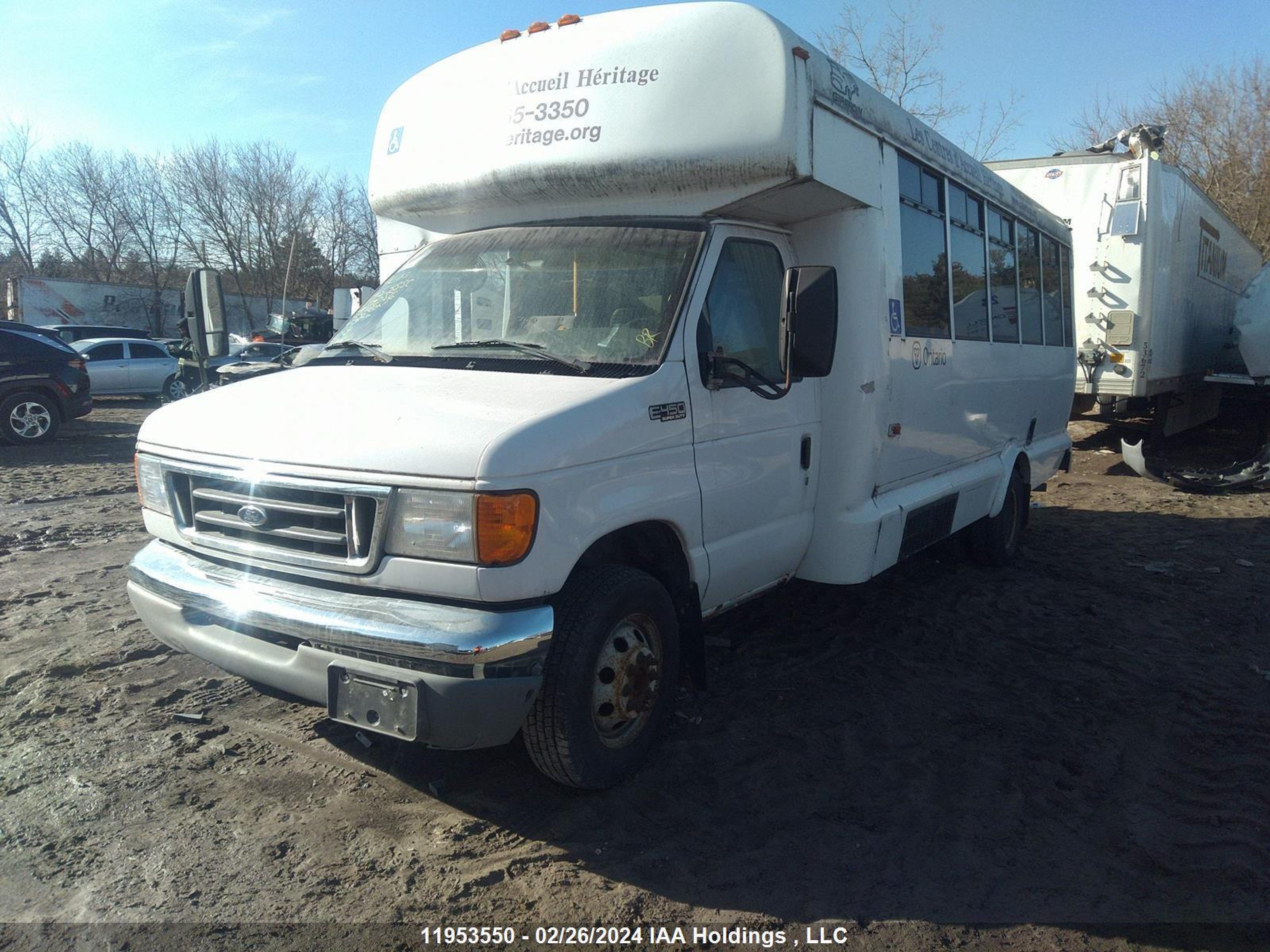 Photo 1 VIN: 1FDXE45P45HA27056 - FORD ECONOLINE 