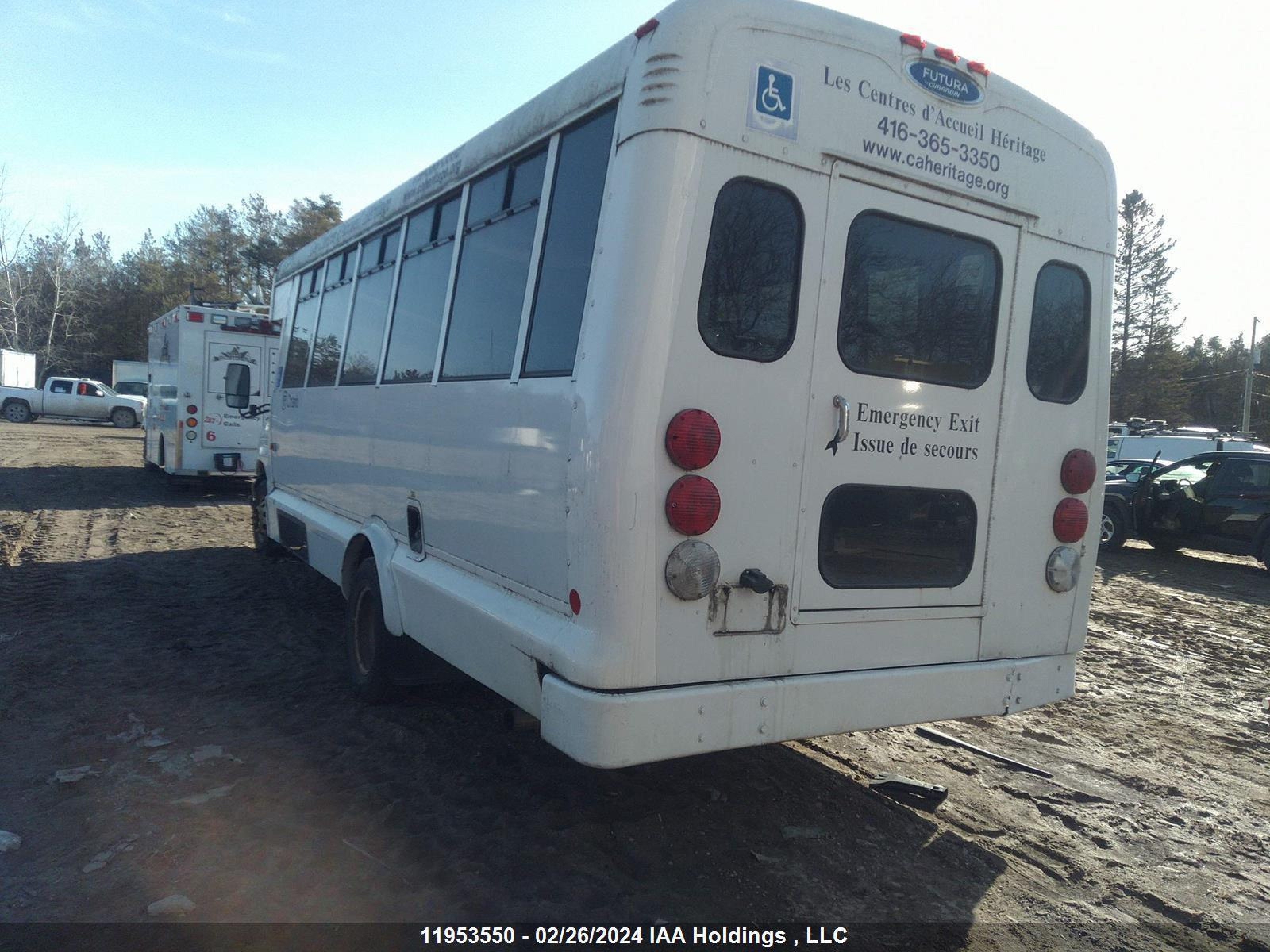 Photo 2 VIN: 1FDXE45P45HA27056 - FORD ECONOLINE 