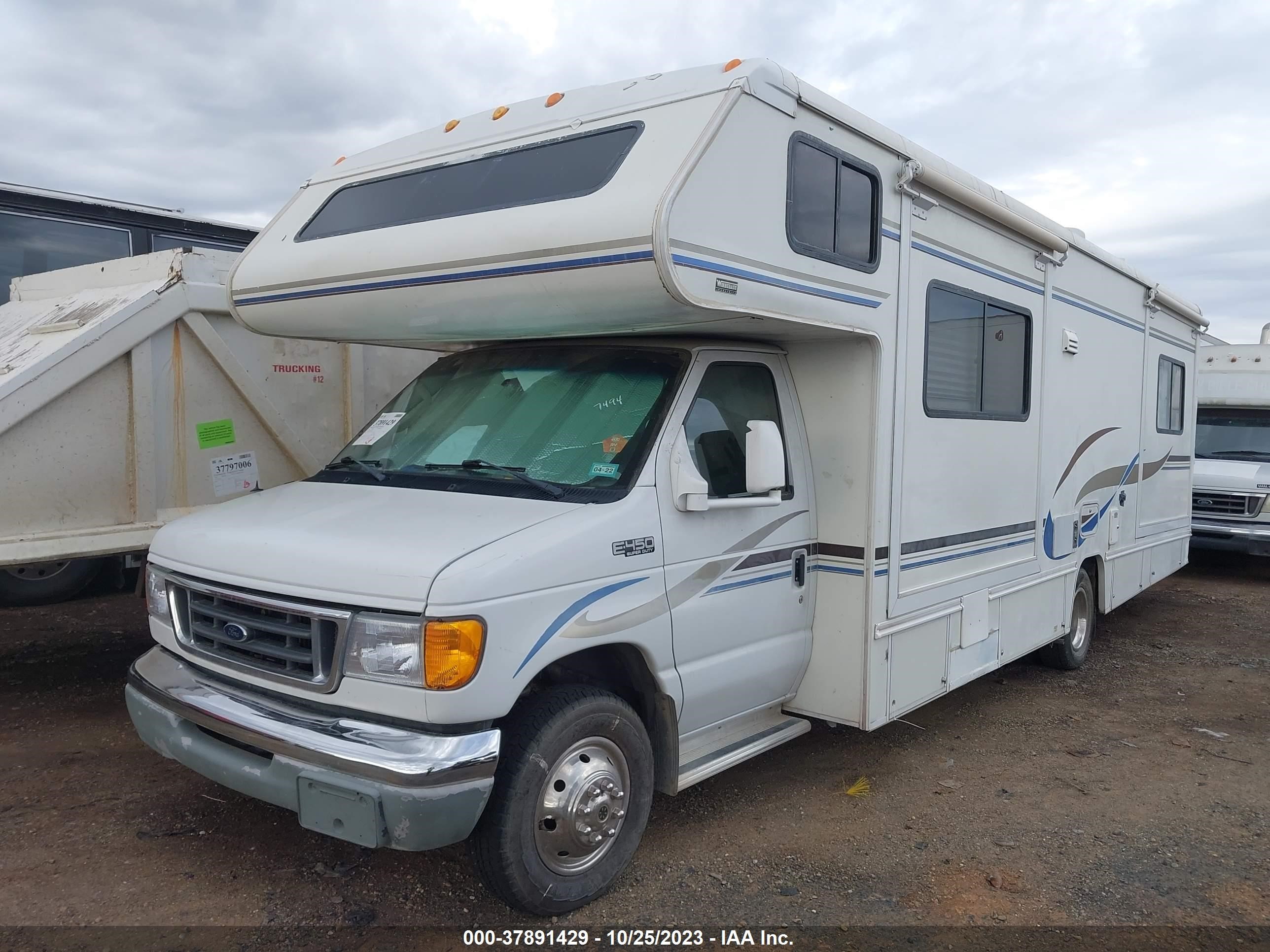 Photo 1 VIN: 1FDXE45SX4HA27128 - FORD ECONOLINE 