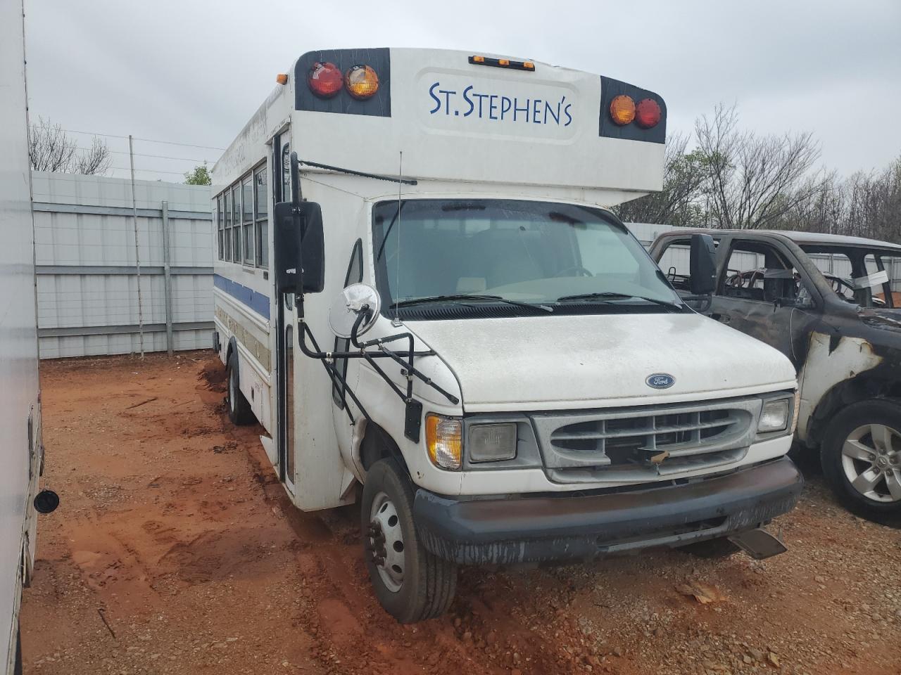 Photo 3 VIN: 1FDXE47F5XHC23448 - FORD ECONOLINE 