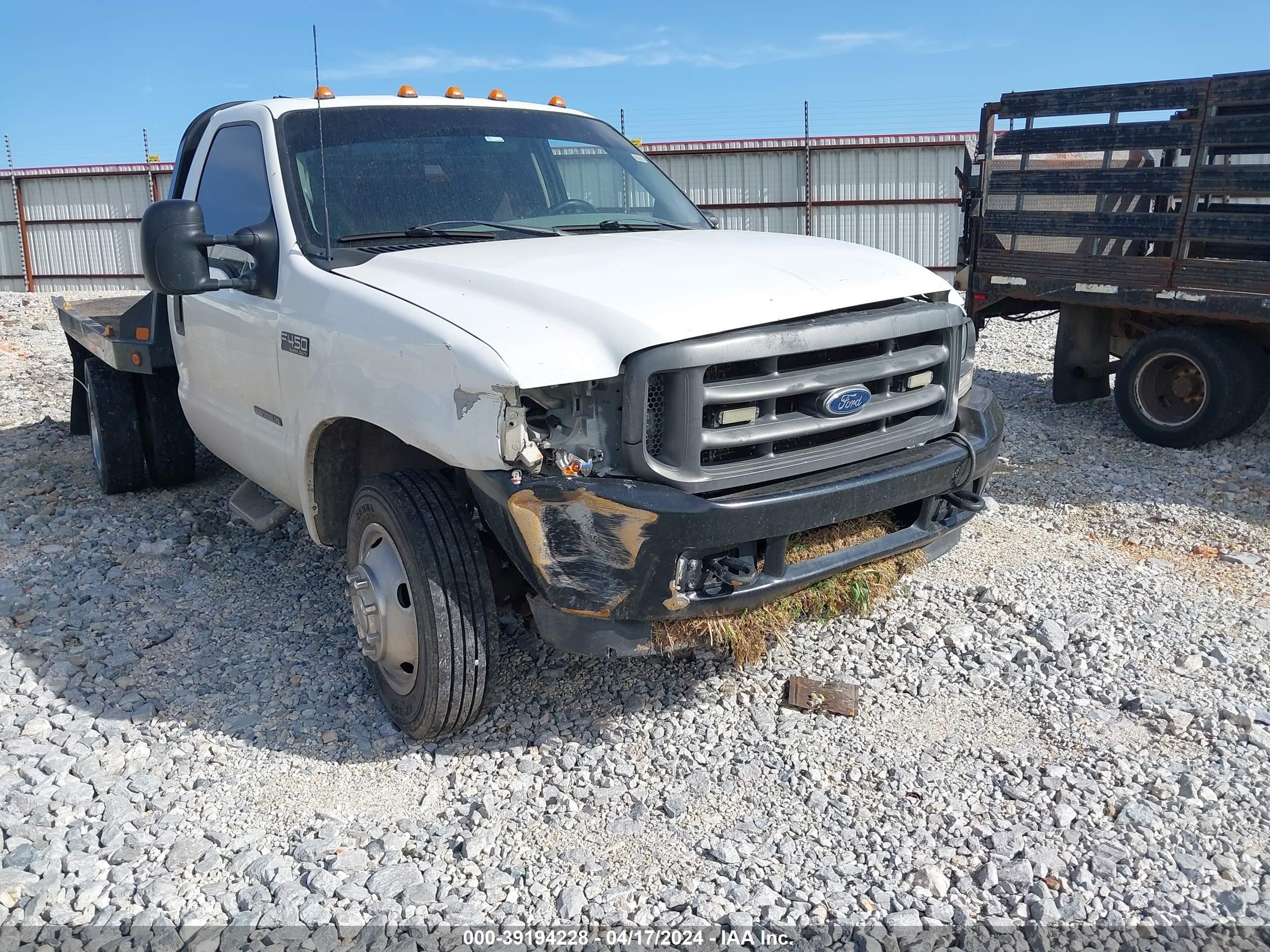 Photo 5 VIN: 1FDXF46F62ED64795 - FORD F450 