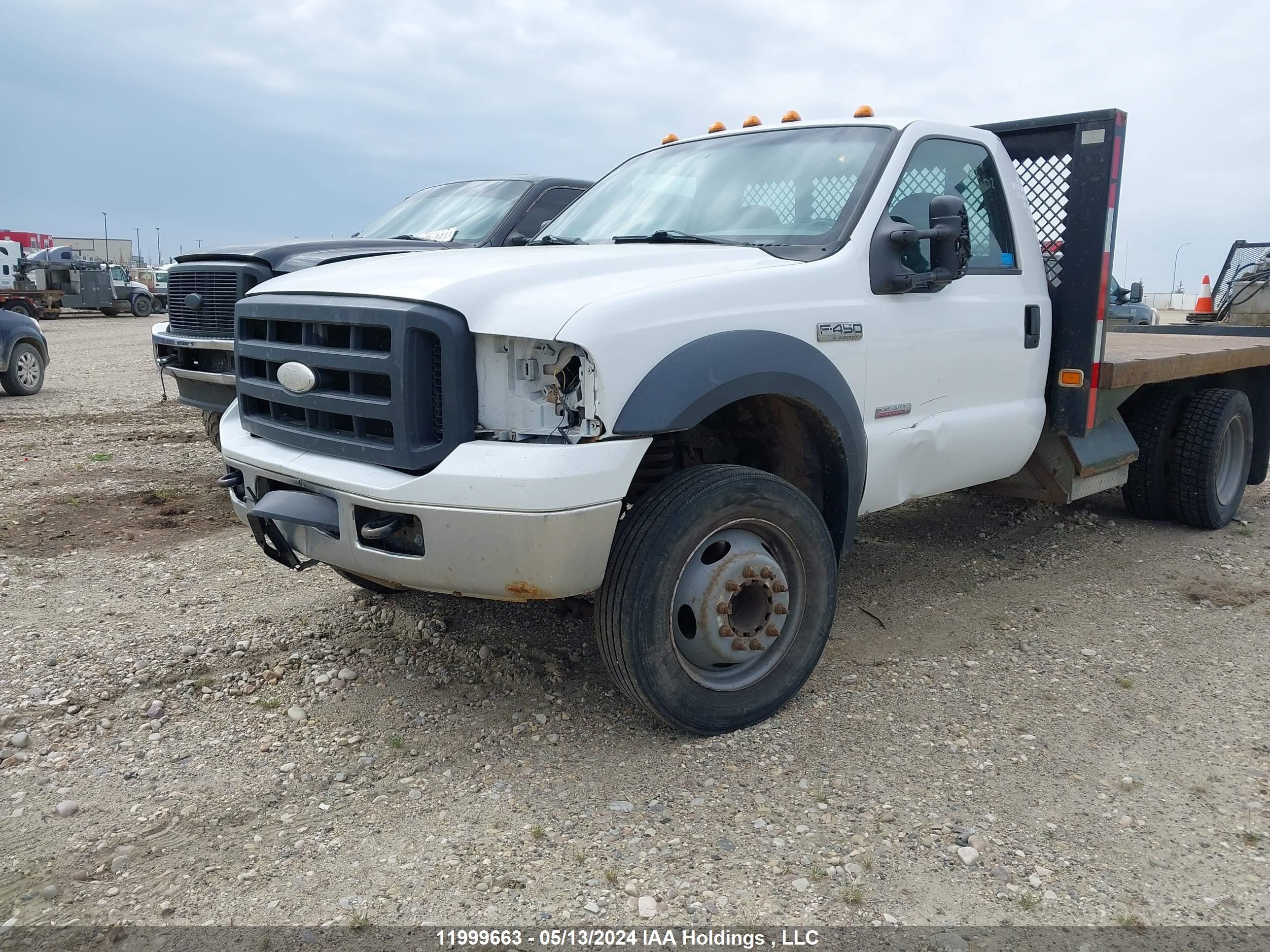 Photo 5 VIN: 1FDXF46P97EA73367 - FORD F450 