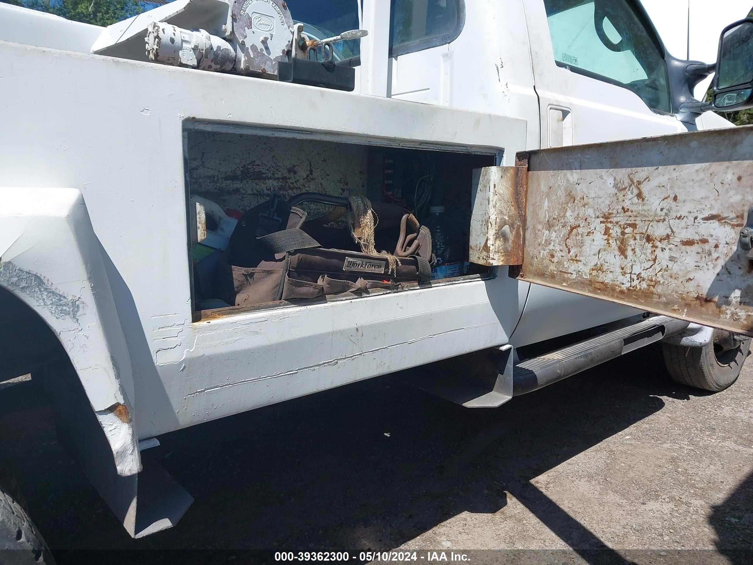 Photo 13 VIN: 1FDXF46S7XEA05508 - FORD F450 