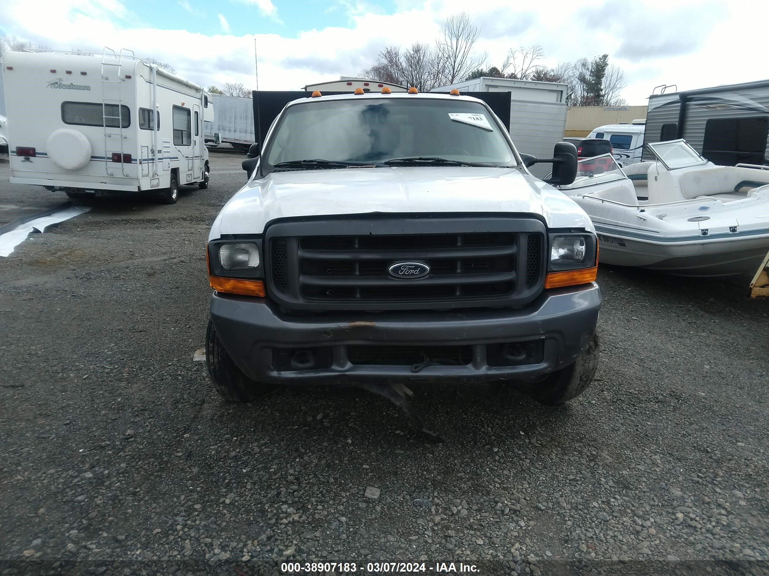 Photo 13 VIN: 1FDXF47F7YED97943 - FORD F450 