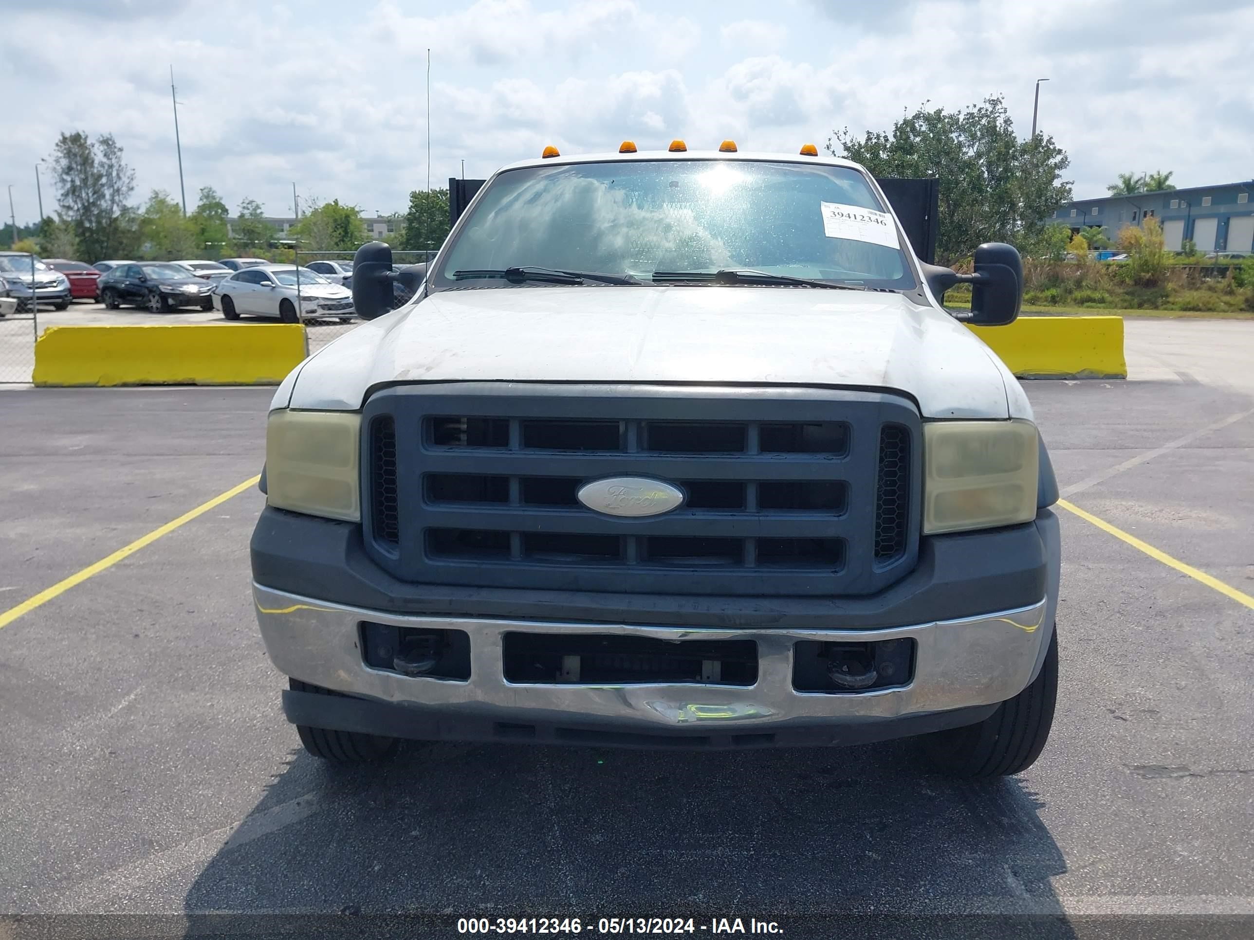 Photo 12 VIN: 1FDXF47PX7EA03715 - FORD F450 