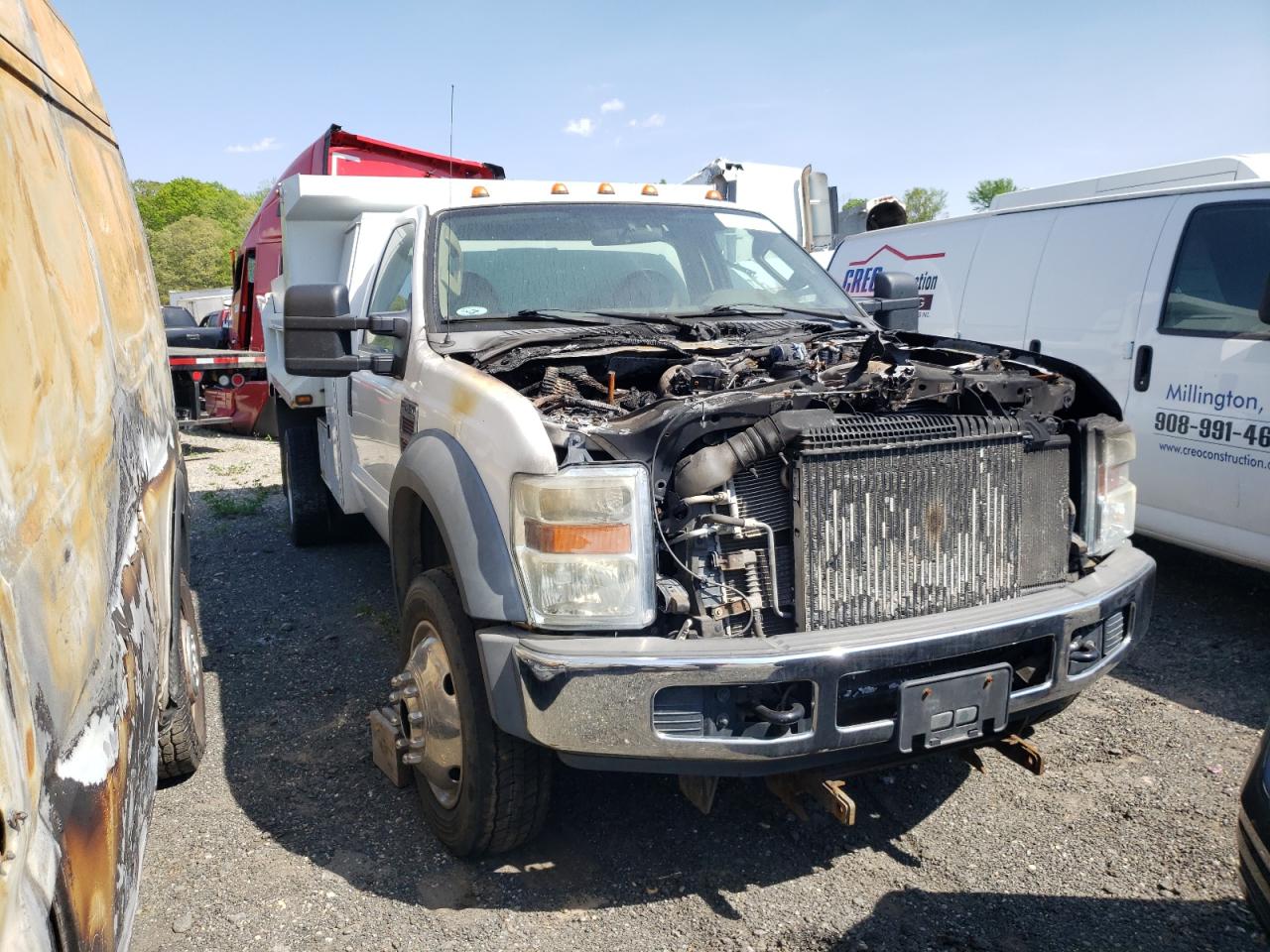 Photo 3 VIN: 1FDXF47R28EB58939 - FORD F450 