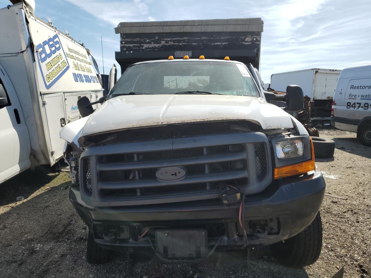 Photo 4 VIN: 1FDXF47S8XEC88760 - FORD F450 