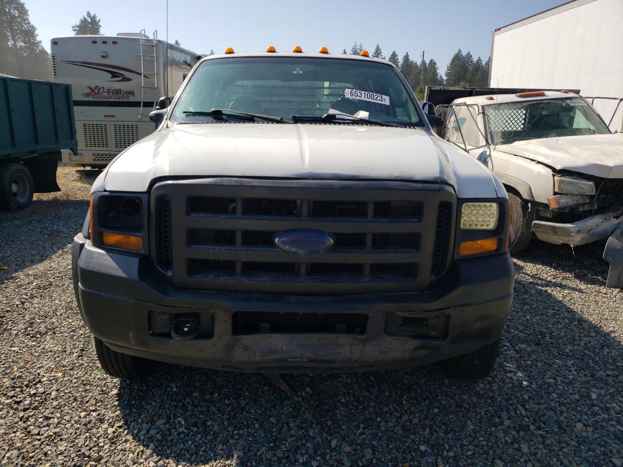 Photo 4 VIN: 1FDXW46P37EA95705 - FORD F450 