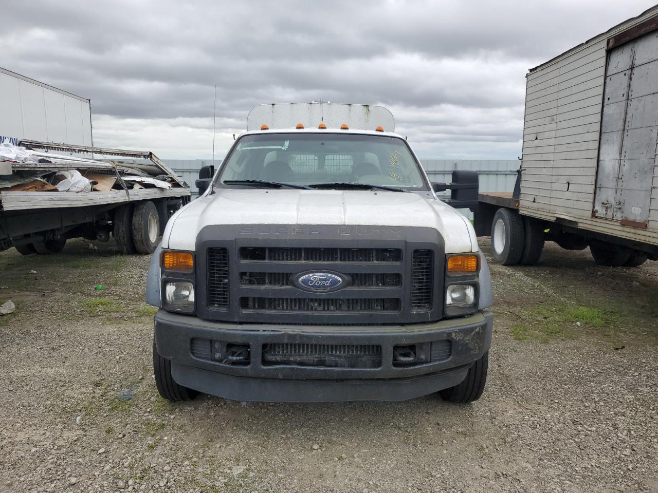 Photo 4 VIN: 1FDXW46R78EC84067 - FORD F450 