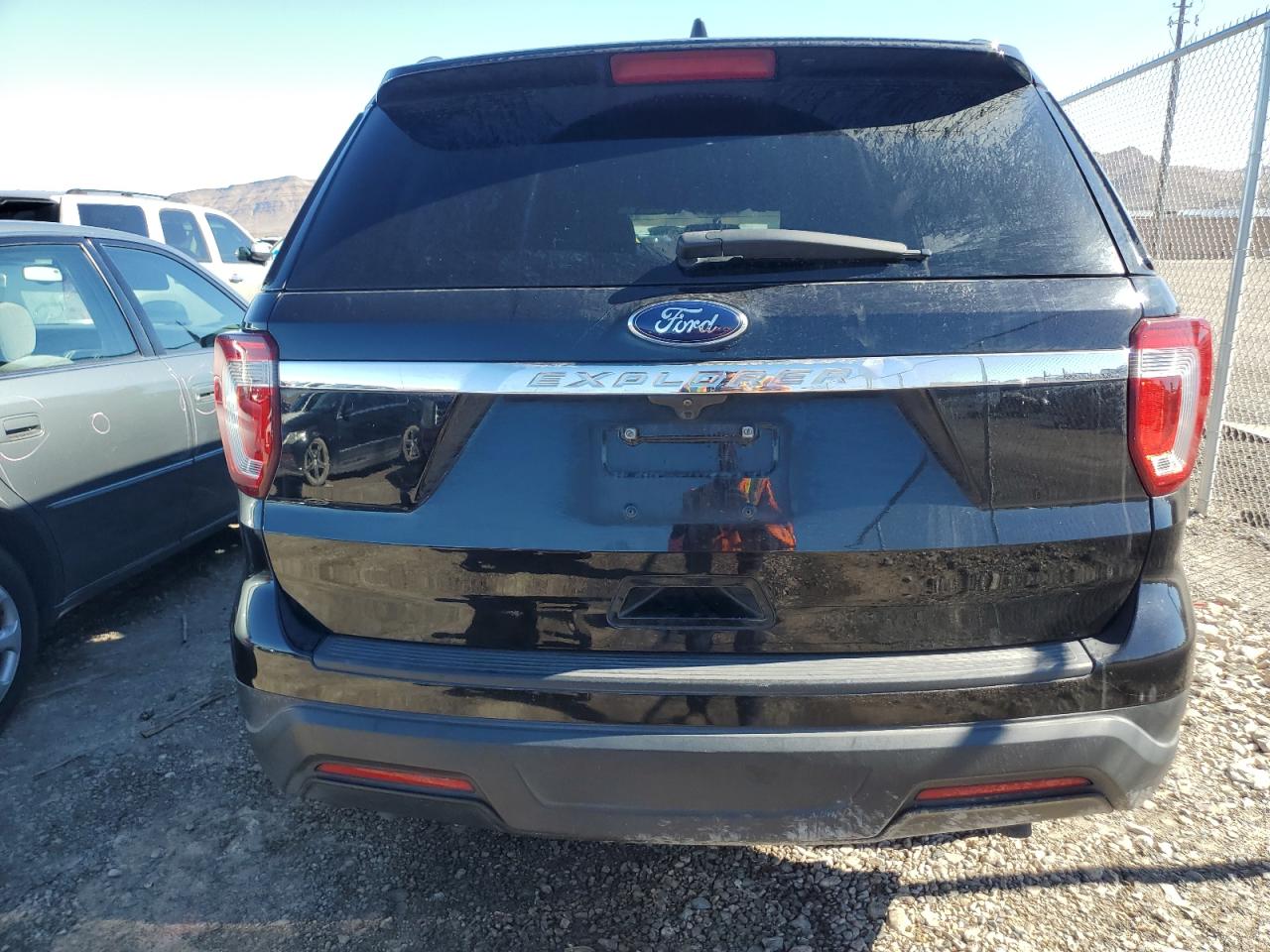 Photo 5 VIN: 1FM5K7B81KGA77252 - FORD EXPLORER 