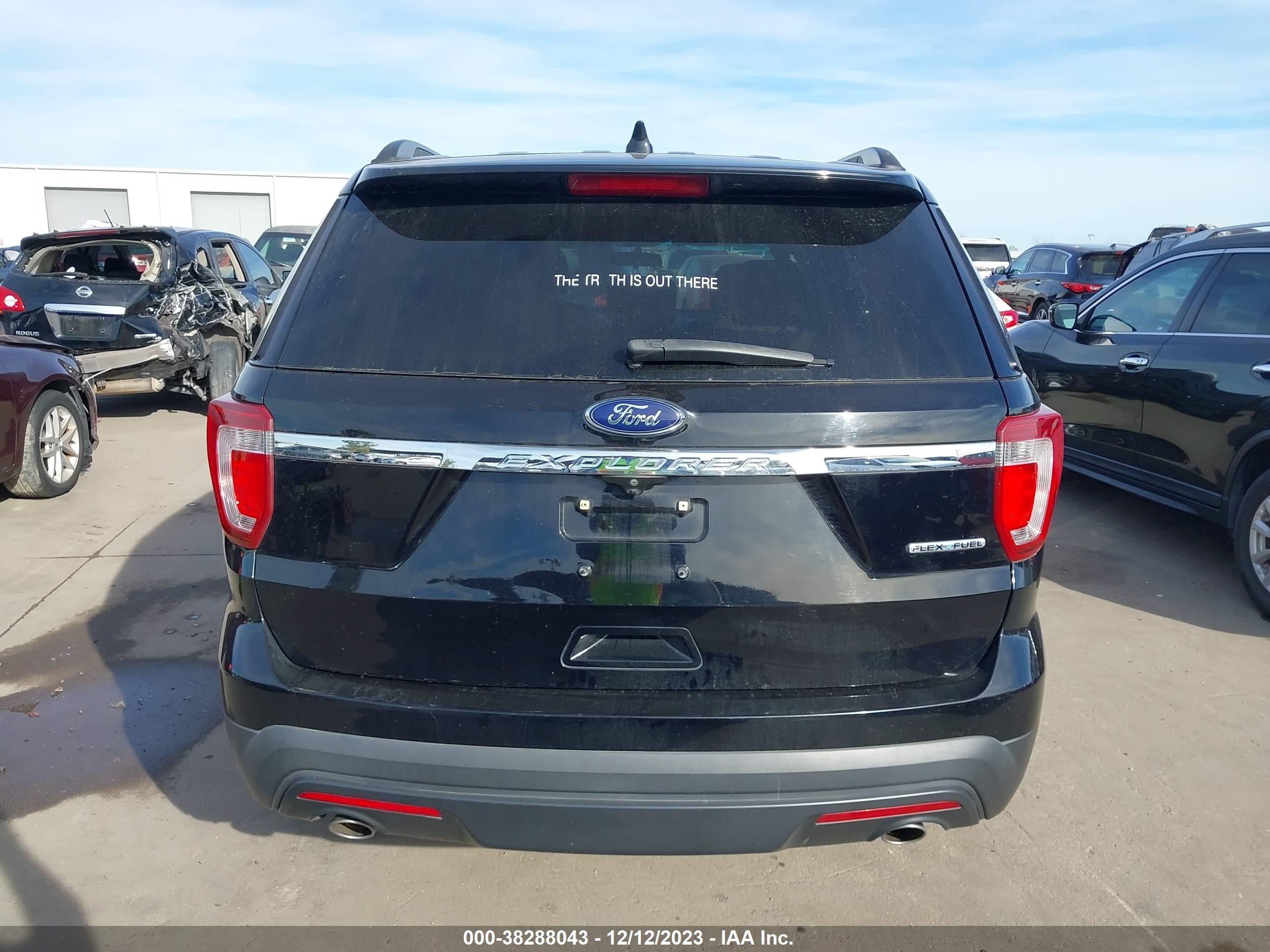 Photo 15 VIN: 1FM5K7B82GGC85115 - FORD EXPLORER 