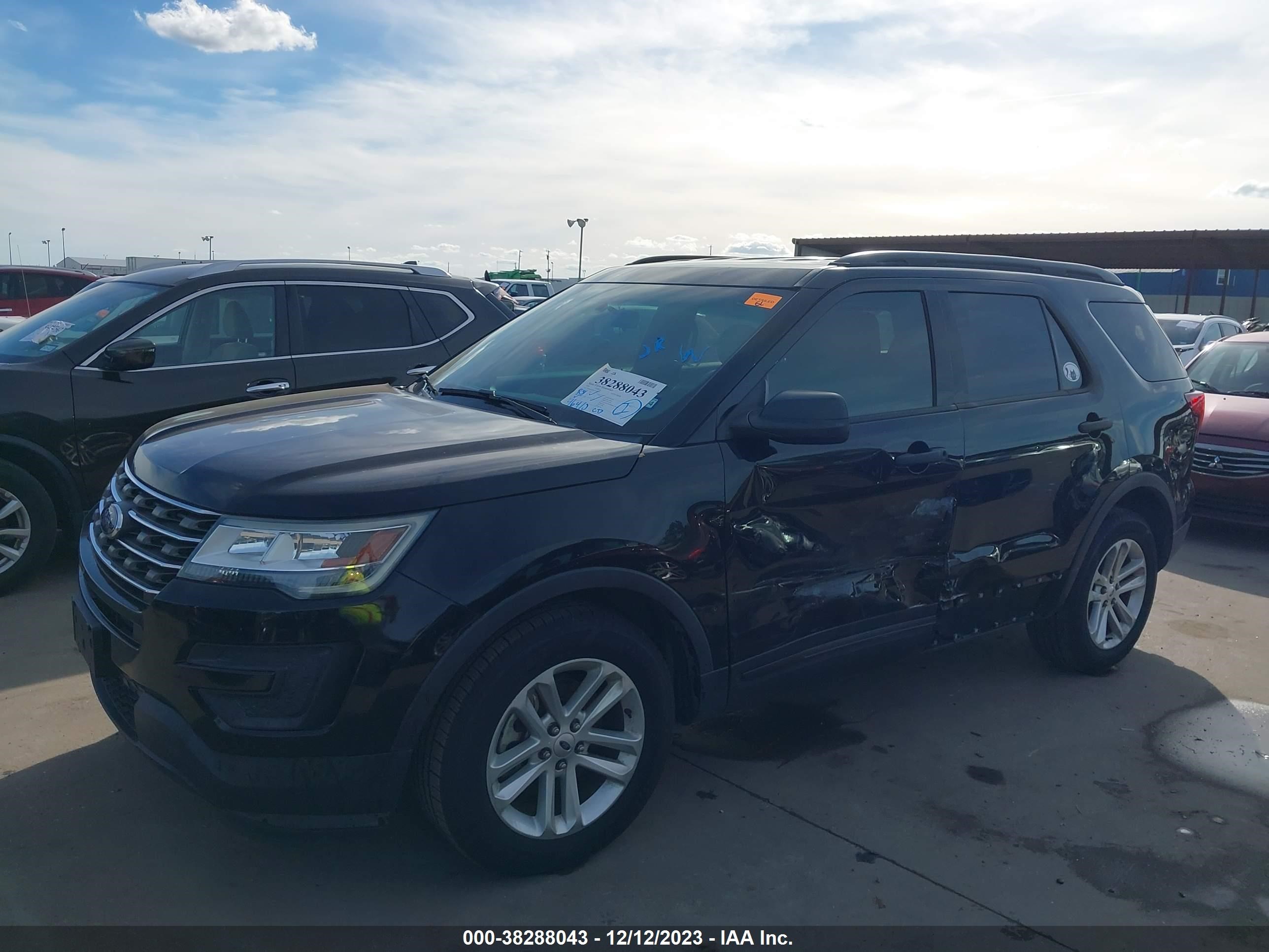 Photo 5 VIN: 1FM5K7B82GGC85115 - FORD EXPLORER 