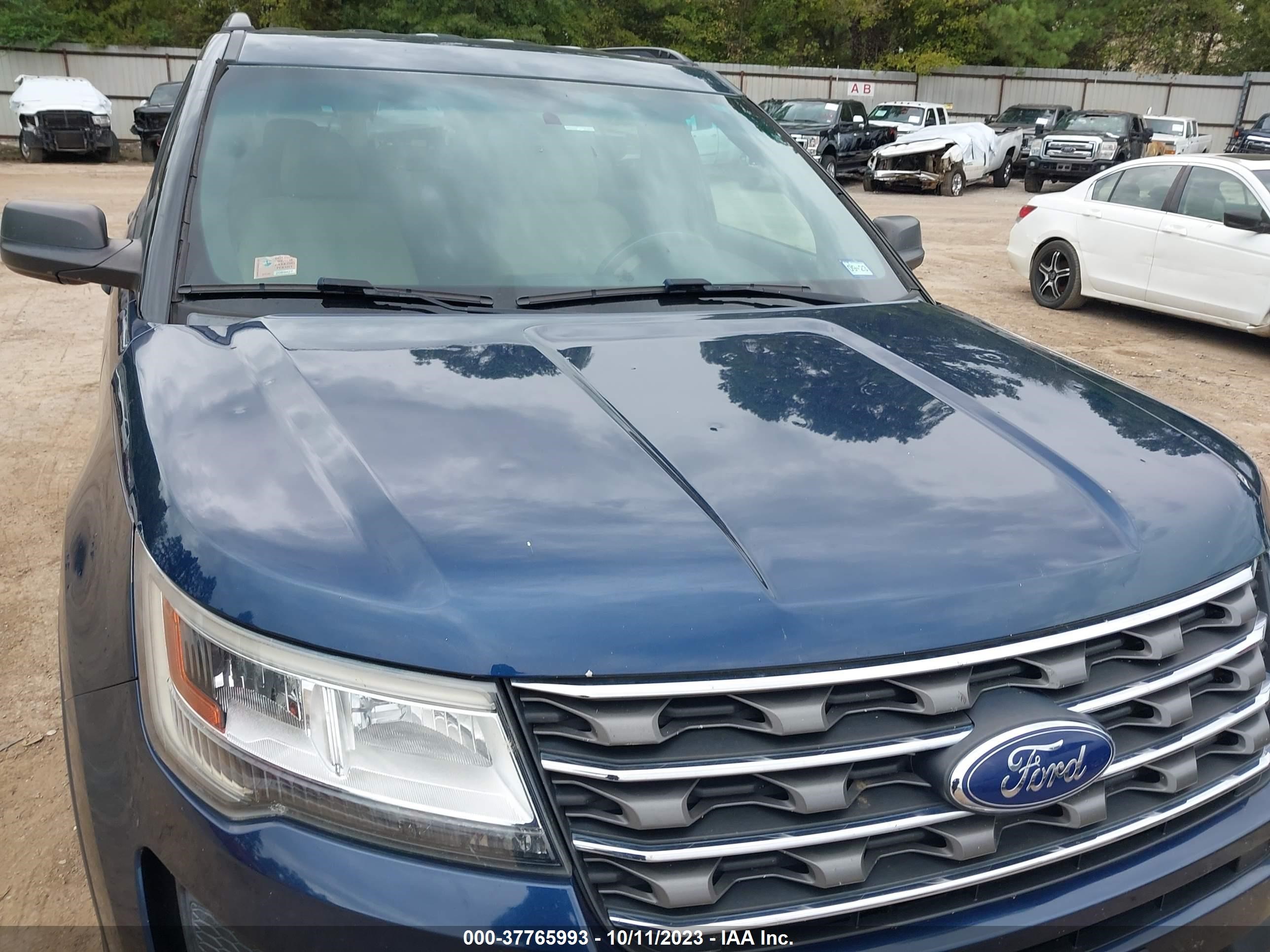 Photo 5 VIN: 1FM5K7B83HGA87001 - FORD EXPLORER 