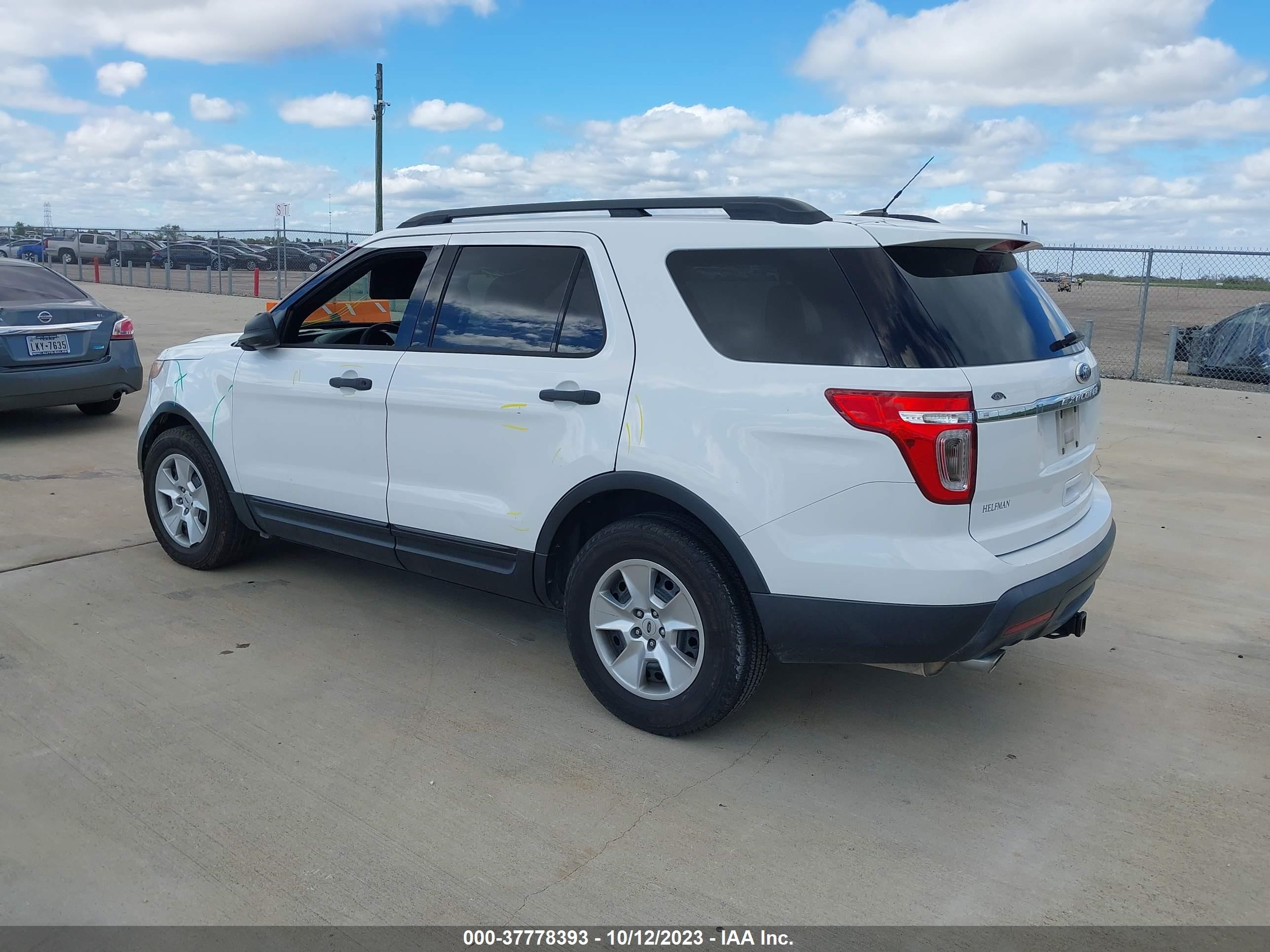 Photo 2 VIN: 1FM5K7B84DGB63898 - FORD EXPLORER 