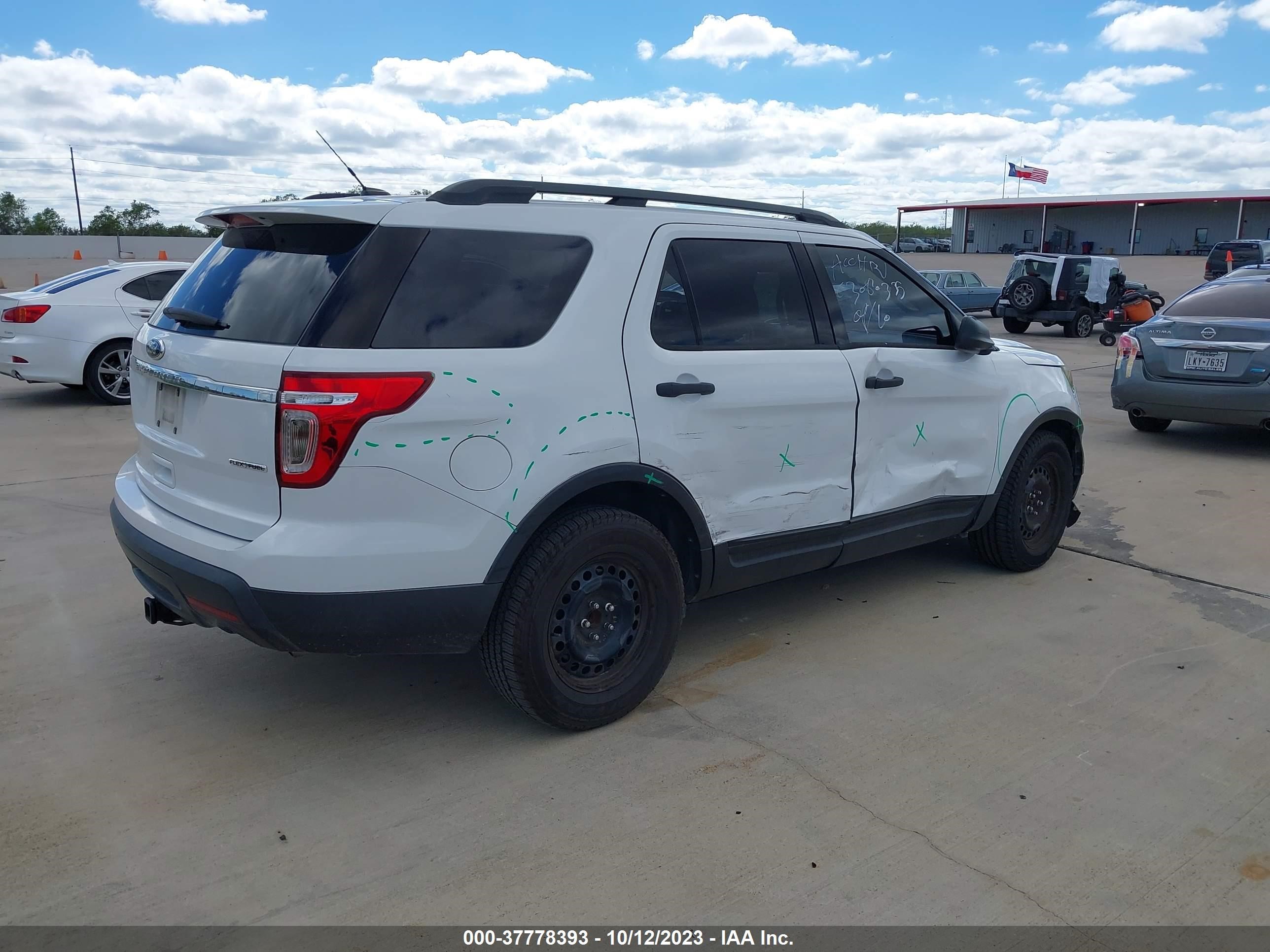 Photo 3 VIN: 1FM5K7B84DGB63898 - FORD EXPLORER 