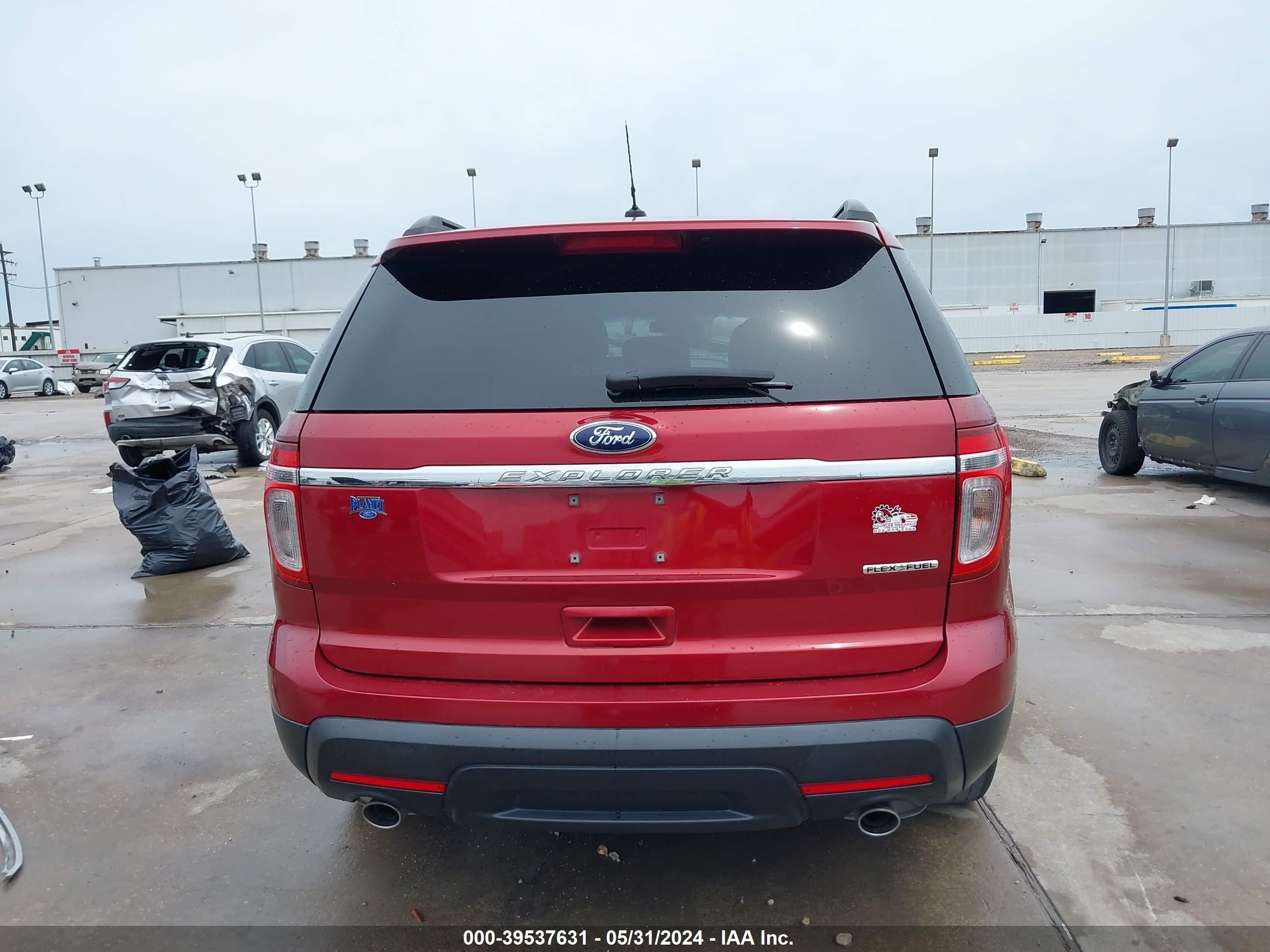 Photo 15 VIN: 1FM5K7B84EGB52384 - FORD EXPLORER 