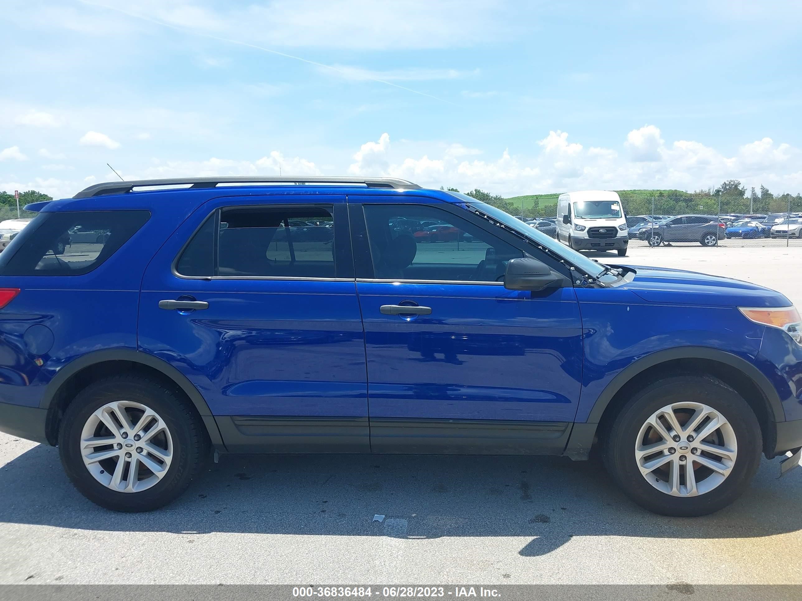 Photo 11 VIN: 1FM5K7B86FGC24428 - FORD EXPLORER 