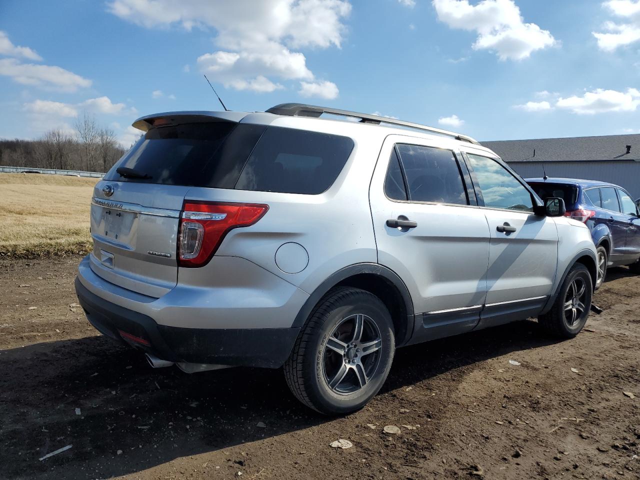 Photo 2 VIN: 1FM5K7B88EGB45213 - FORD EXPLORER 