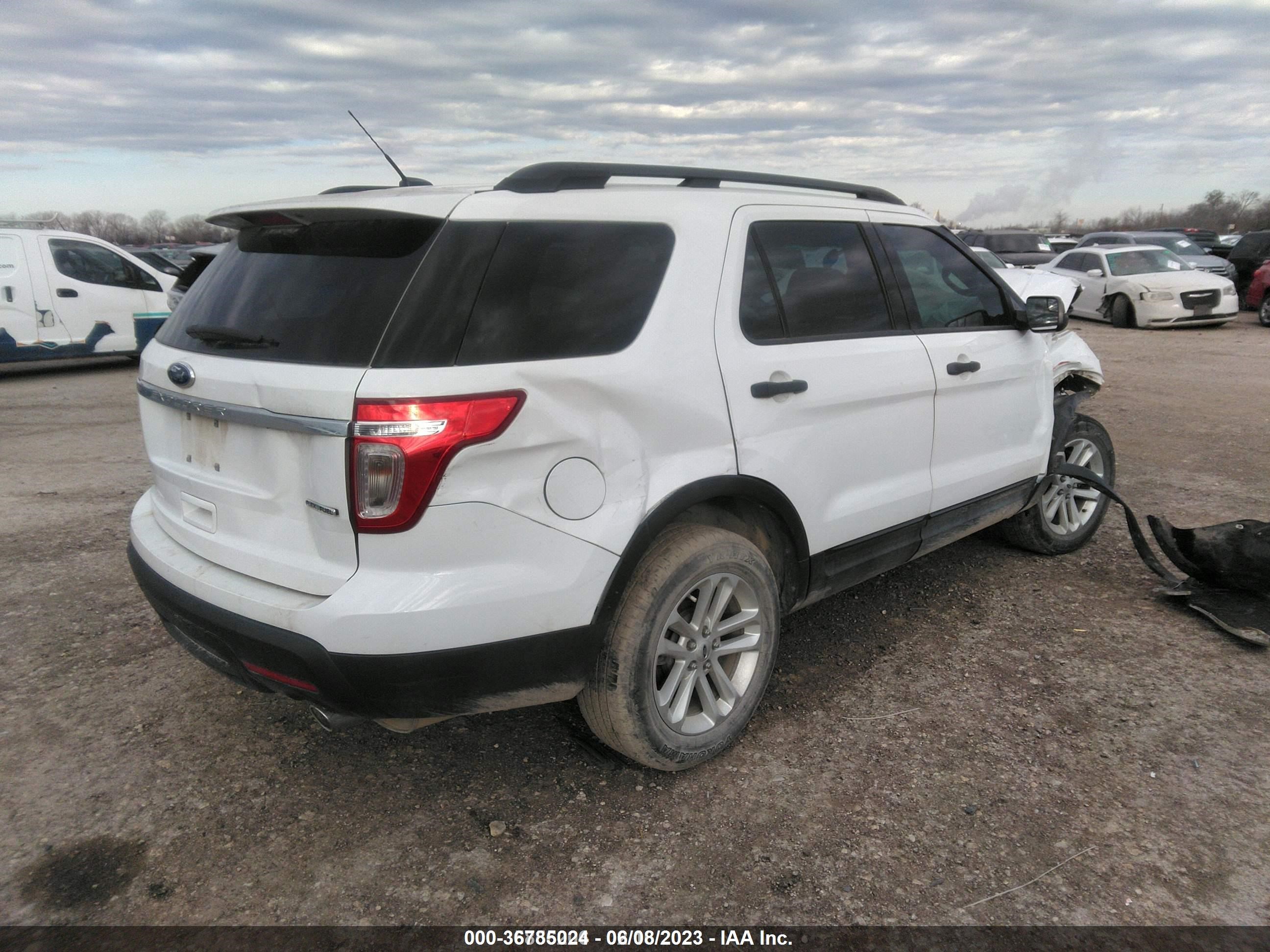 Photo 3 VIN: 1FM5K7B88FGA64407 - FORD EXPLORER 