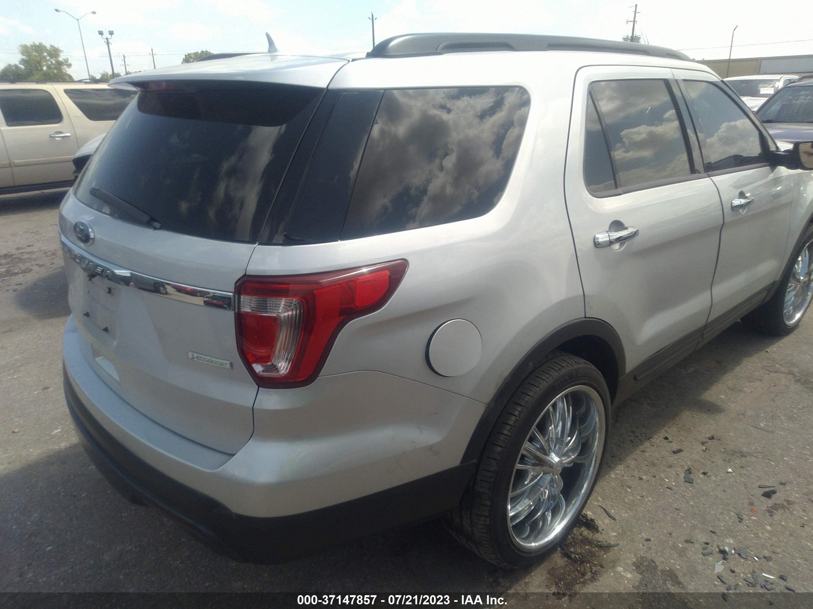 Photo 3 VIN: 1FM5K7BHXHGA59325 - FORD EXPLORER 