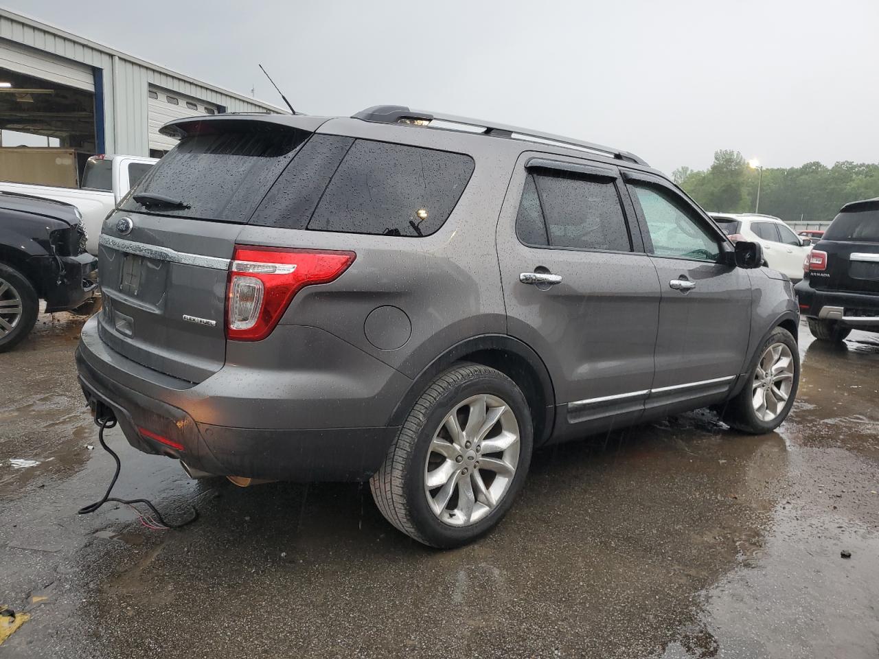 Photo 2 VIN: 1FM5K7D80DGA61723 - FORD EXPLORER 