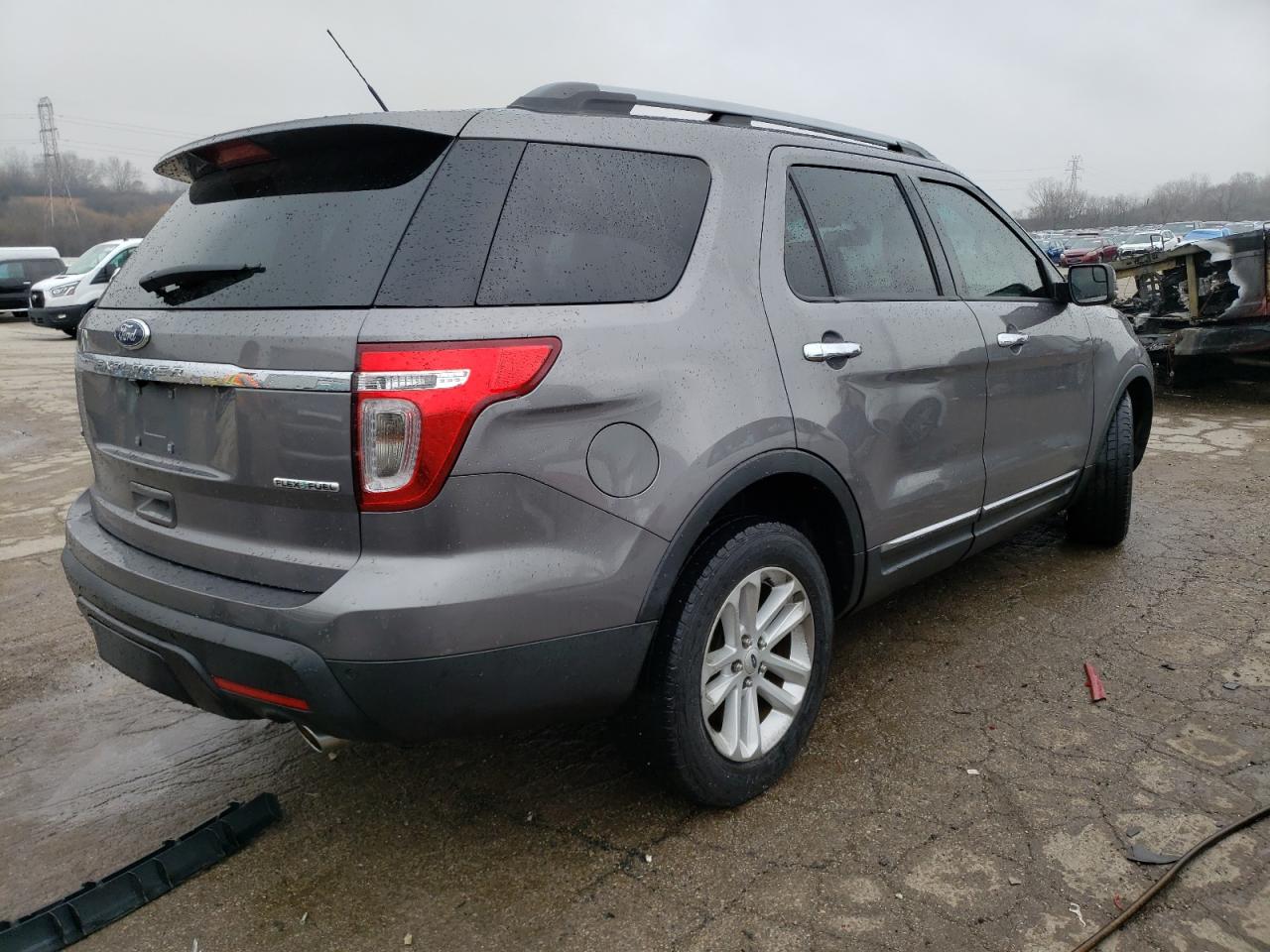 Photo 2 VIN: 1FM5K7D80DGB51695 - FORD EXPLORER 