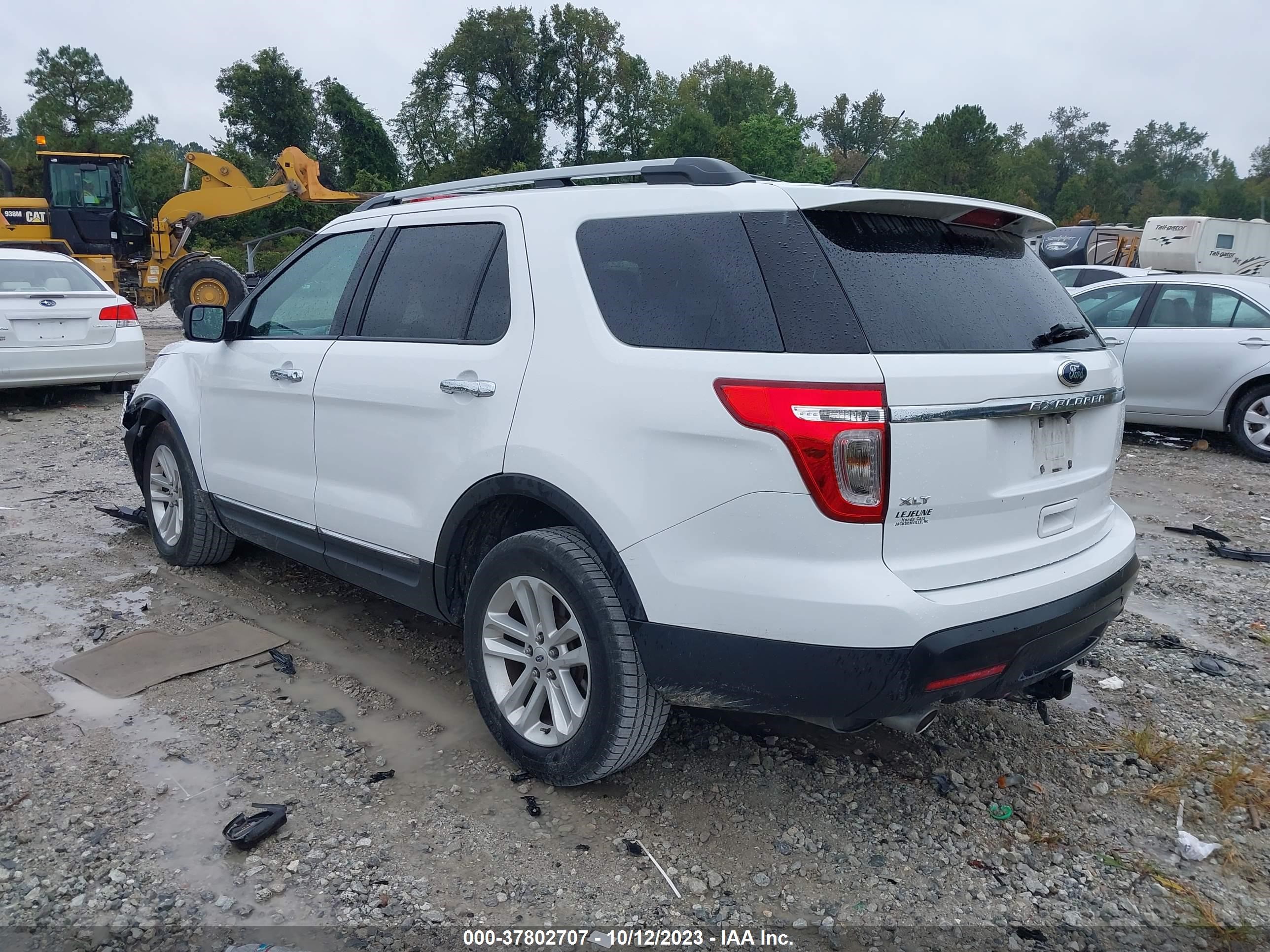 Photo 2 VIN: 1FM5K7D80DGB86656 - FORD EXPLORER 