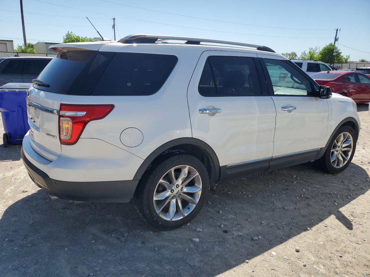 Photo 2 VIN: 1FM5K7D80FGA12248 - FORD EXPLORER 