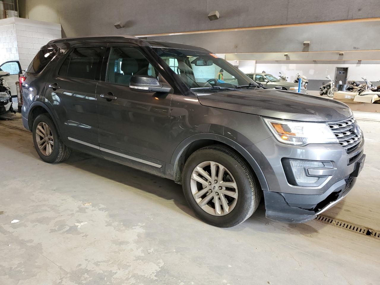 Photo 3 VIN: 1FM5K7D80HGA06937 - FORD EXPLORER 