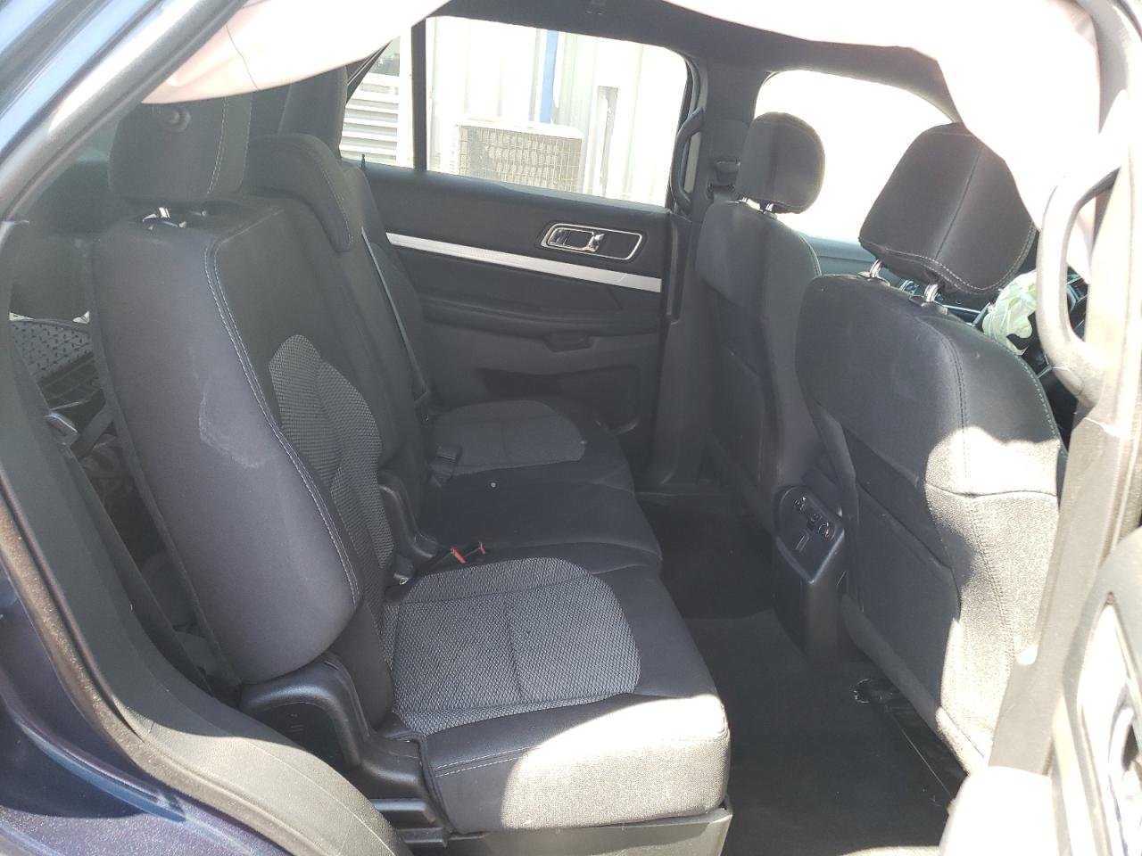 Photo 10 VIN: 1FM5K7D80HGA09630 - FORD EXPLORER 