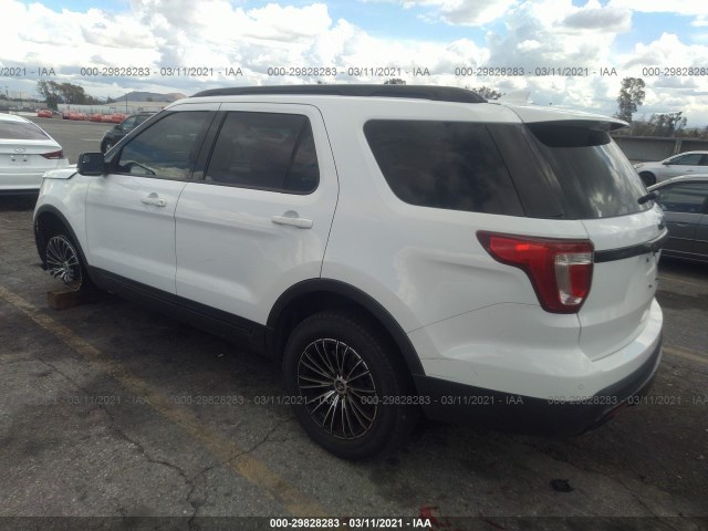 Photo 2 VIN: 1FM5K7D81GGB18838 - FORD EXPLORER 