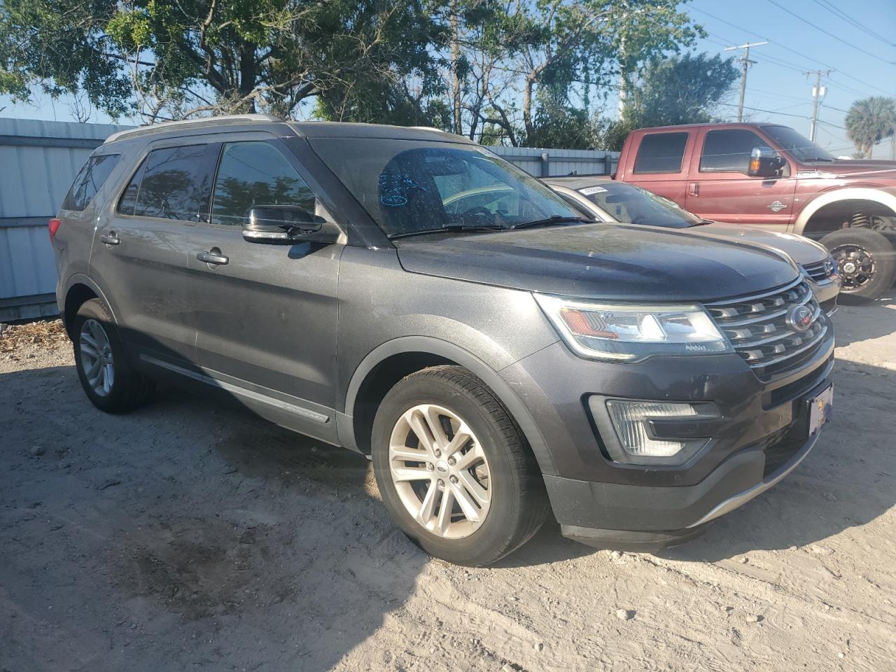 Photo 3 VIN: 1FM5K7D81HGA69075 - FORD EXPLORER 